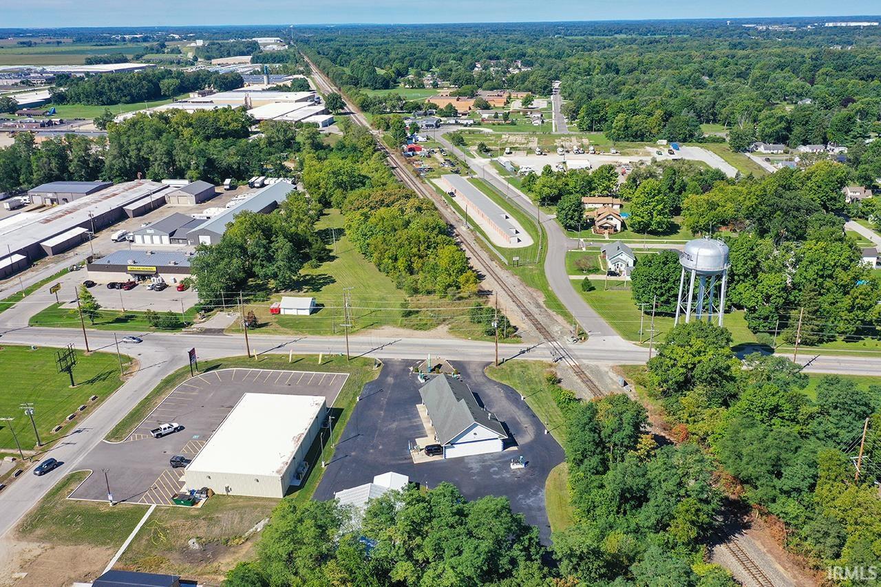 Photo 12 of 508 S Division Street