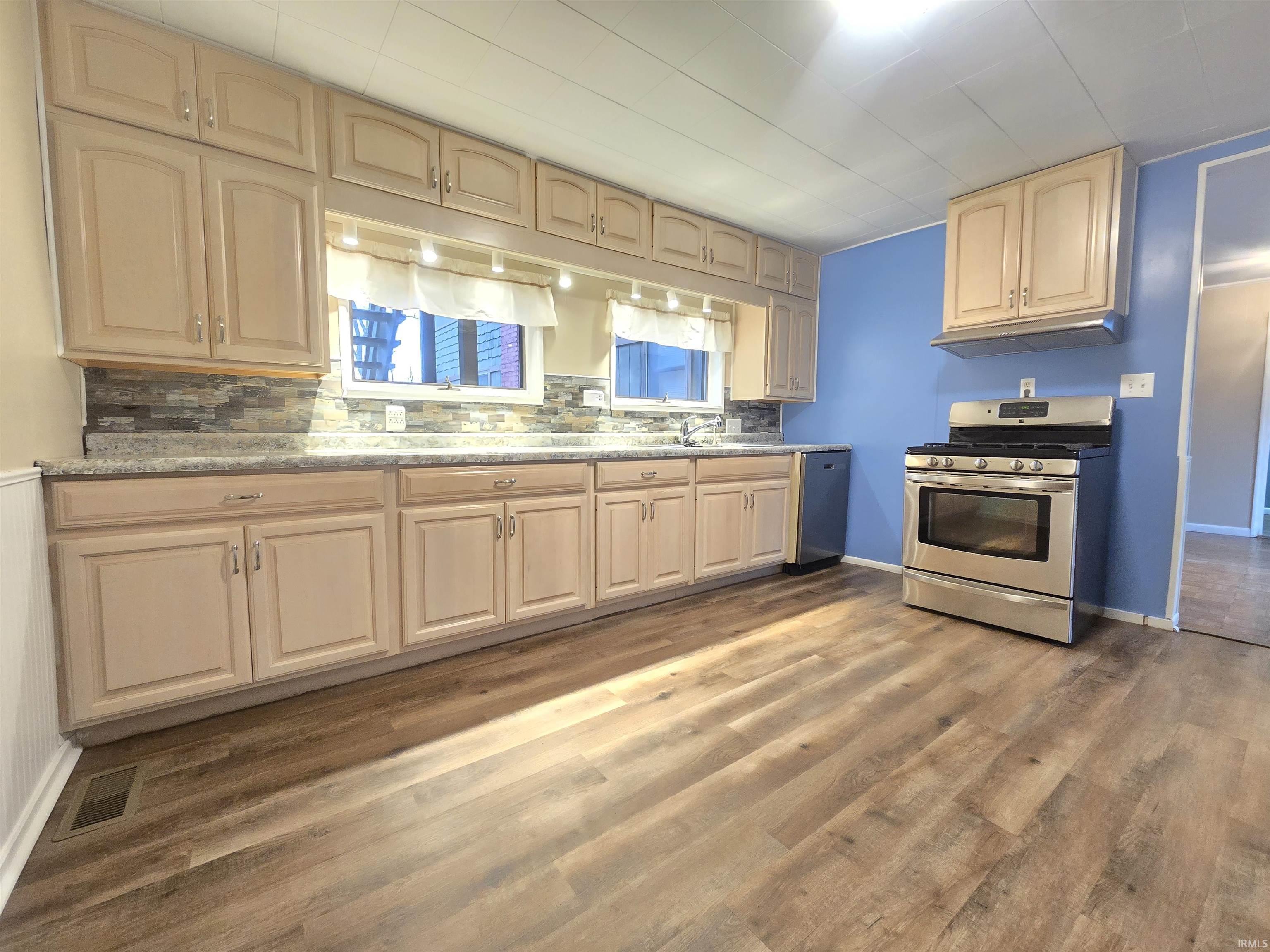 316 W Market Street