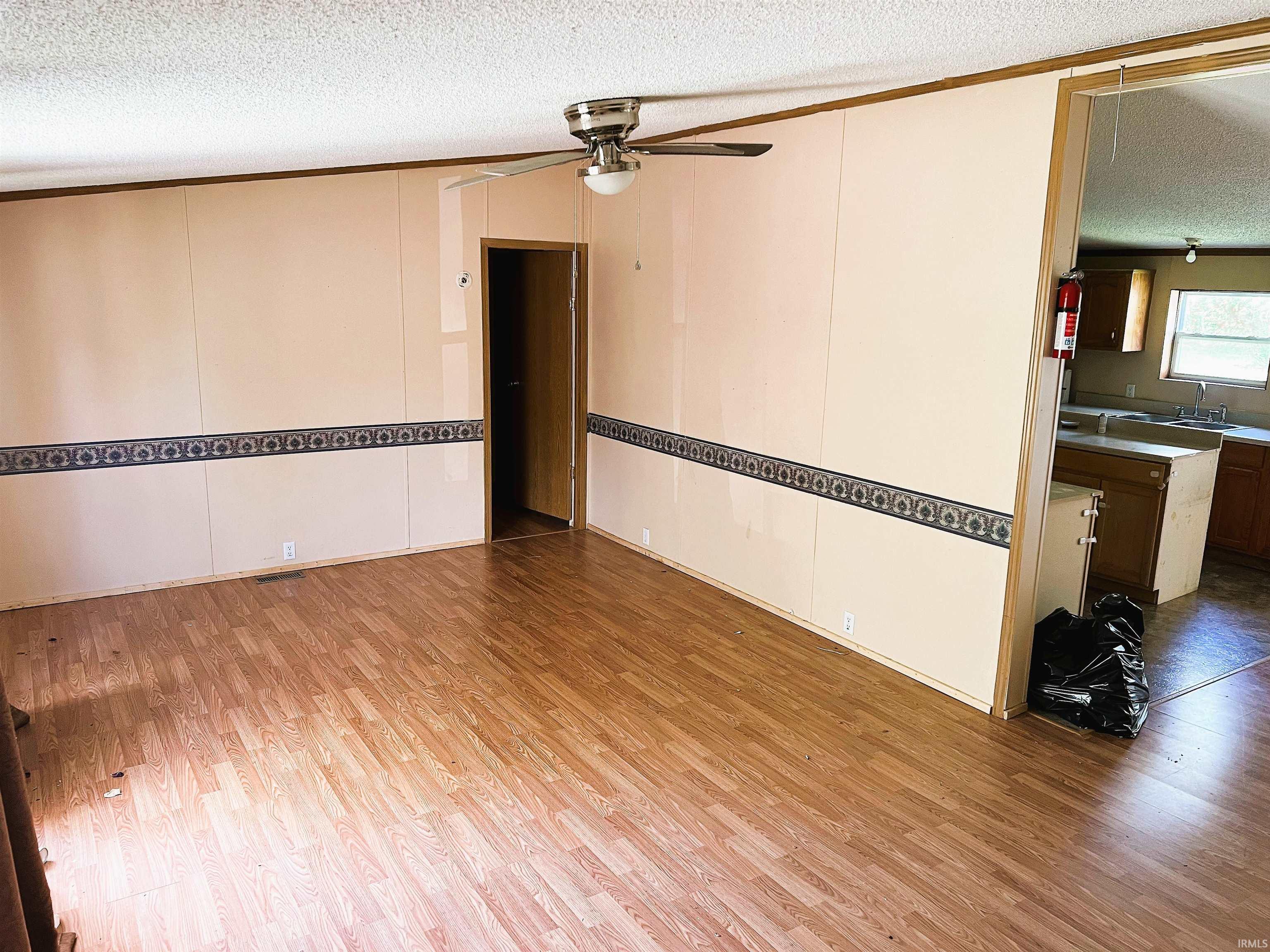 Homes for sale in Linton, IN | 1160 Se 5th St, Linton, IN 47441 | MLS# 202535479