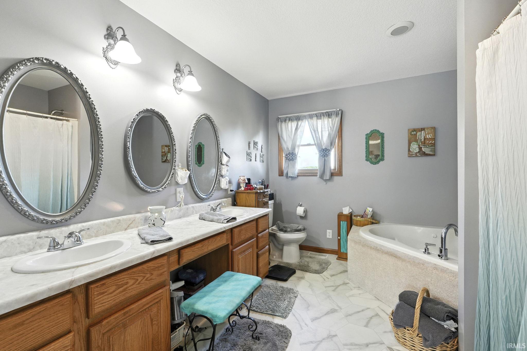 Photo 13 of 11130 N 300 W-90