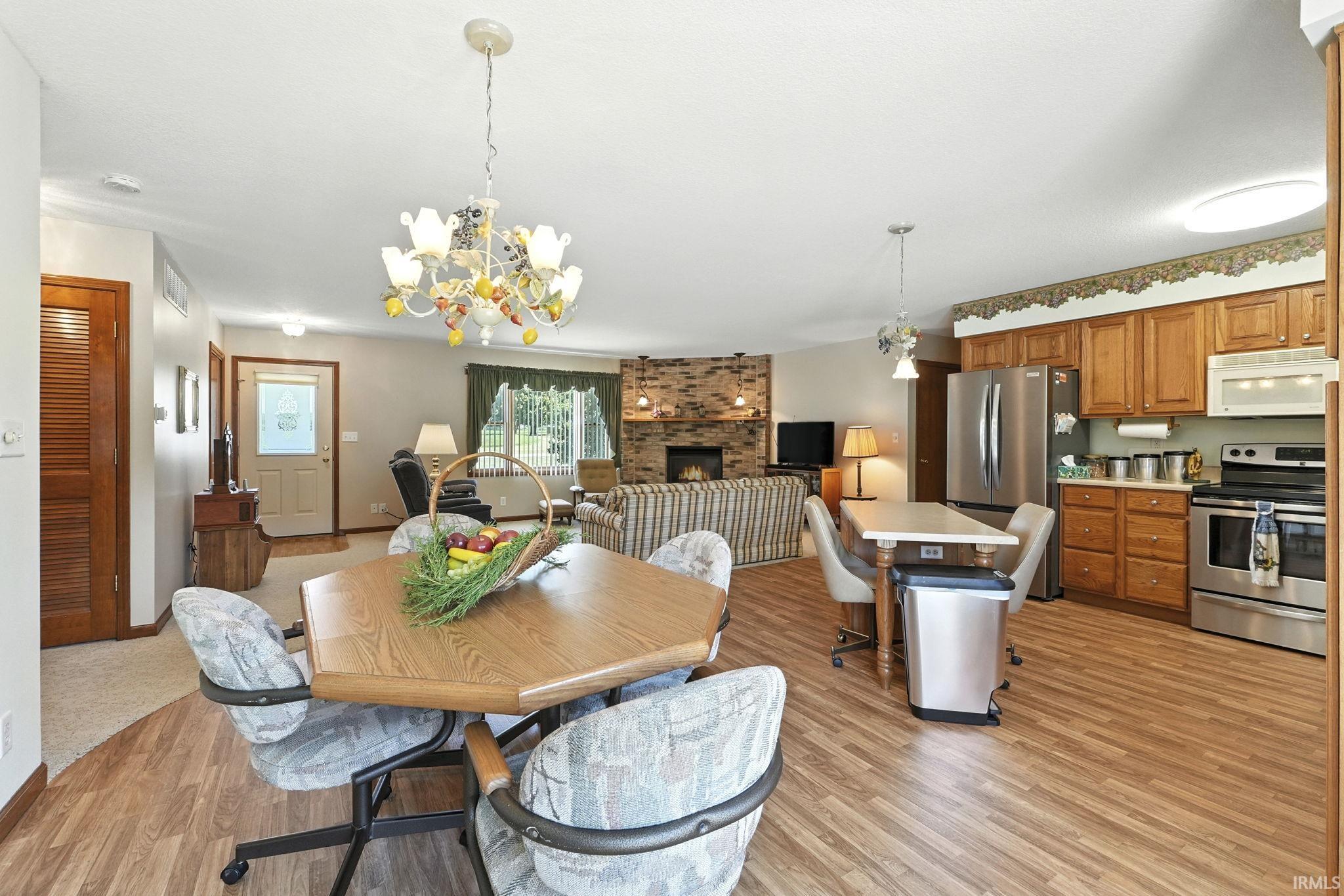 Photo 4 of 11130 N 300 W-90