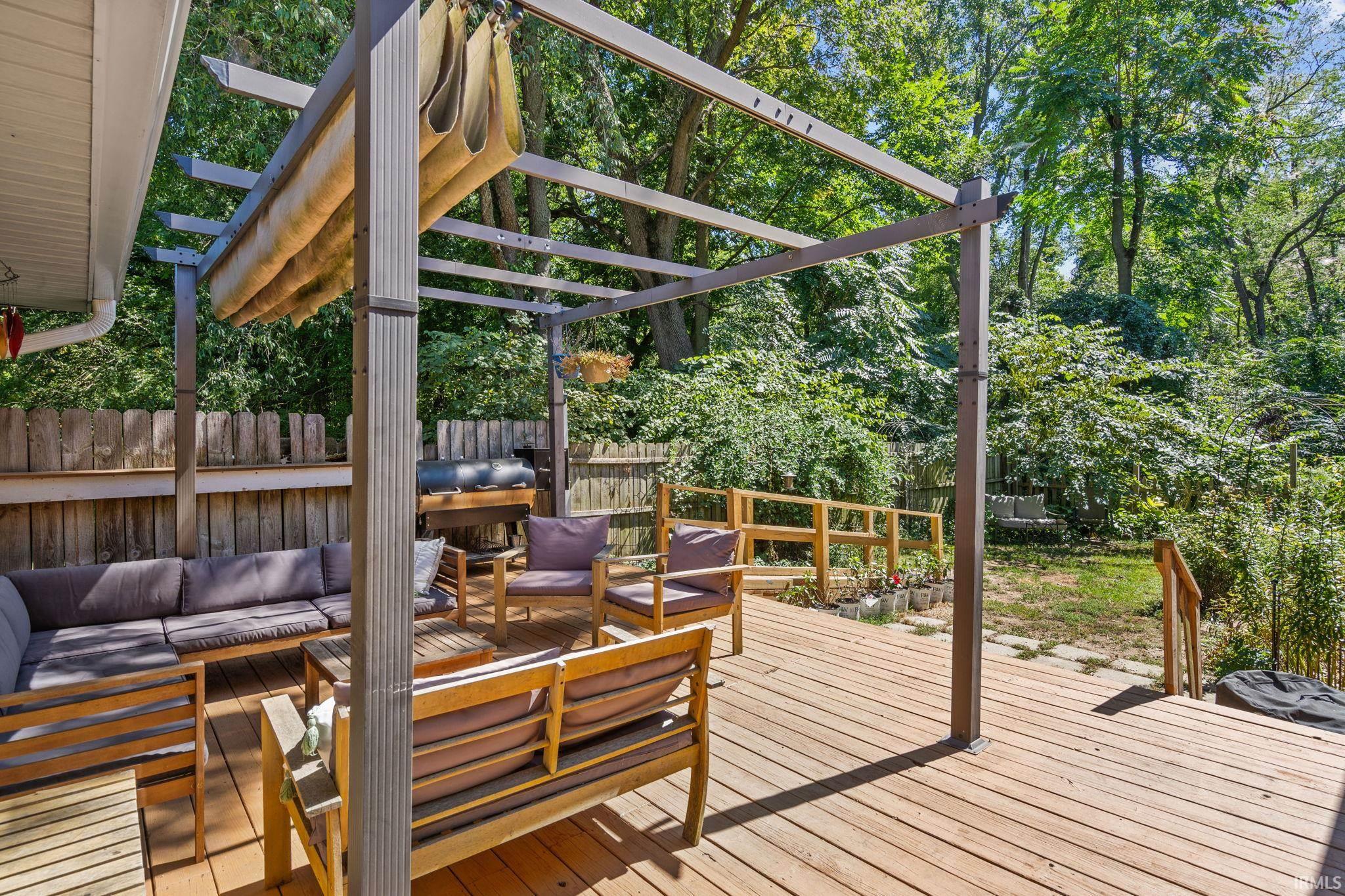 402 Kings Court