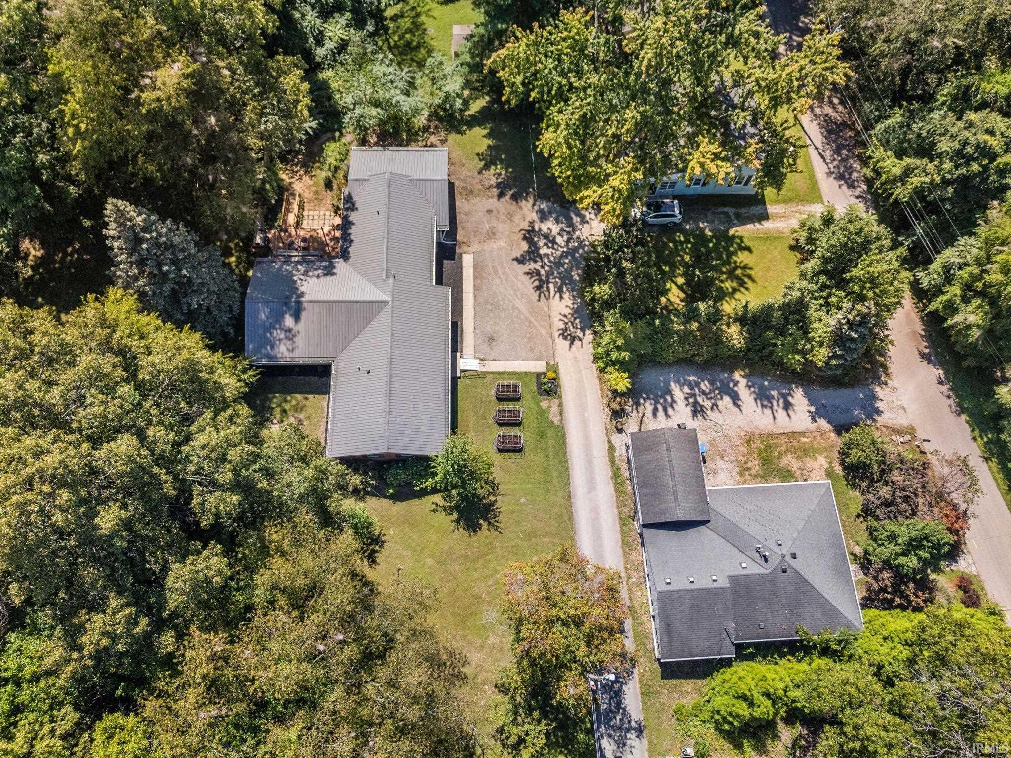 402 Kings Court