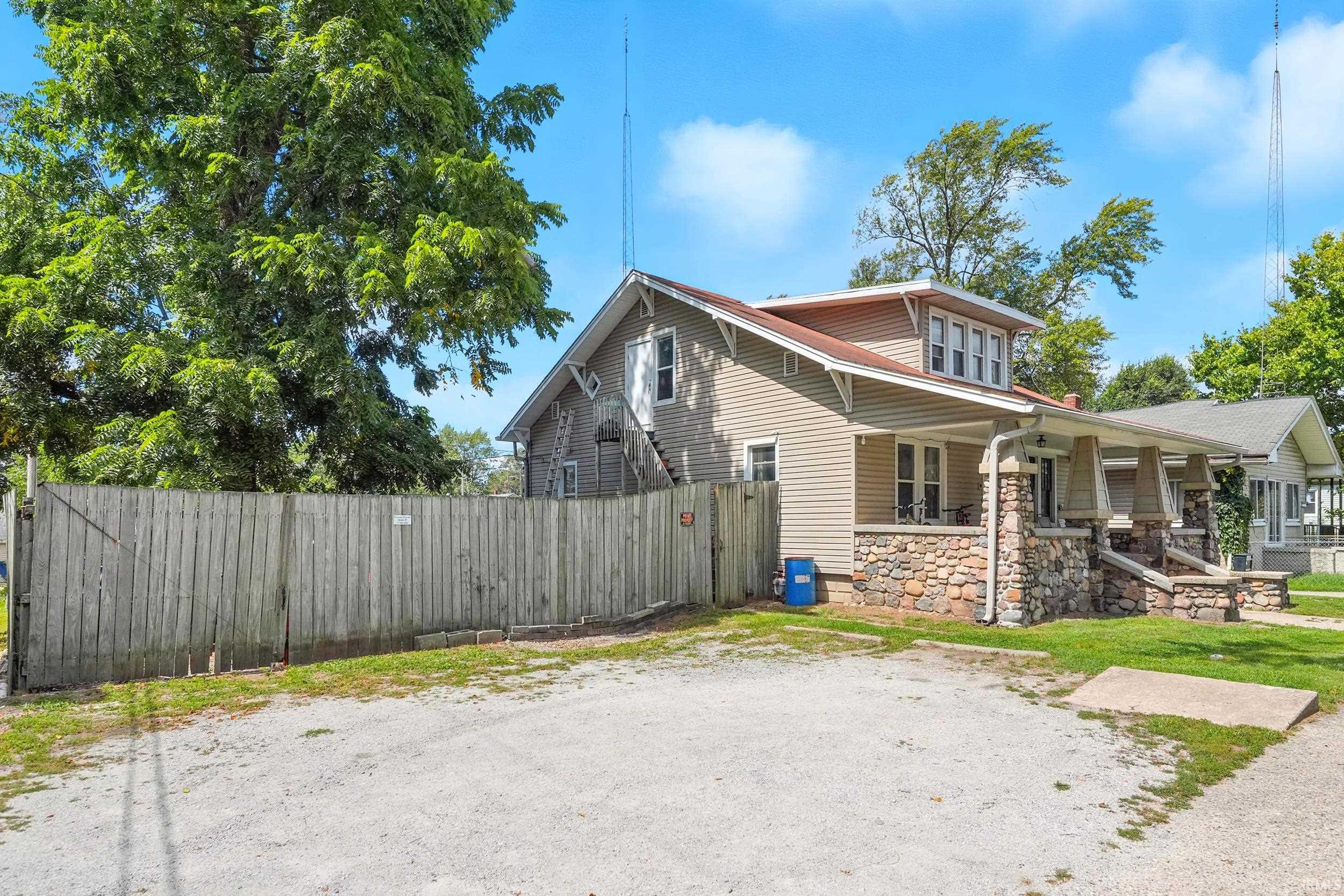 Photo 21 of 506 S Detroit Street