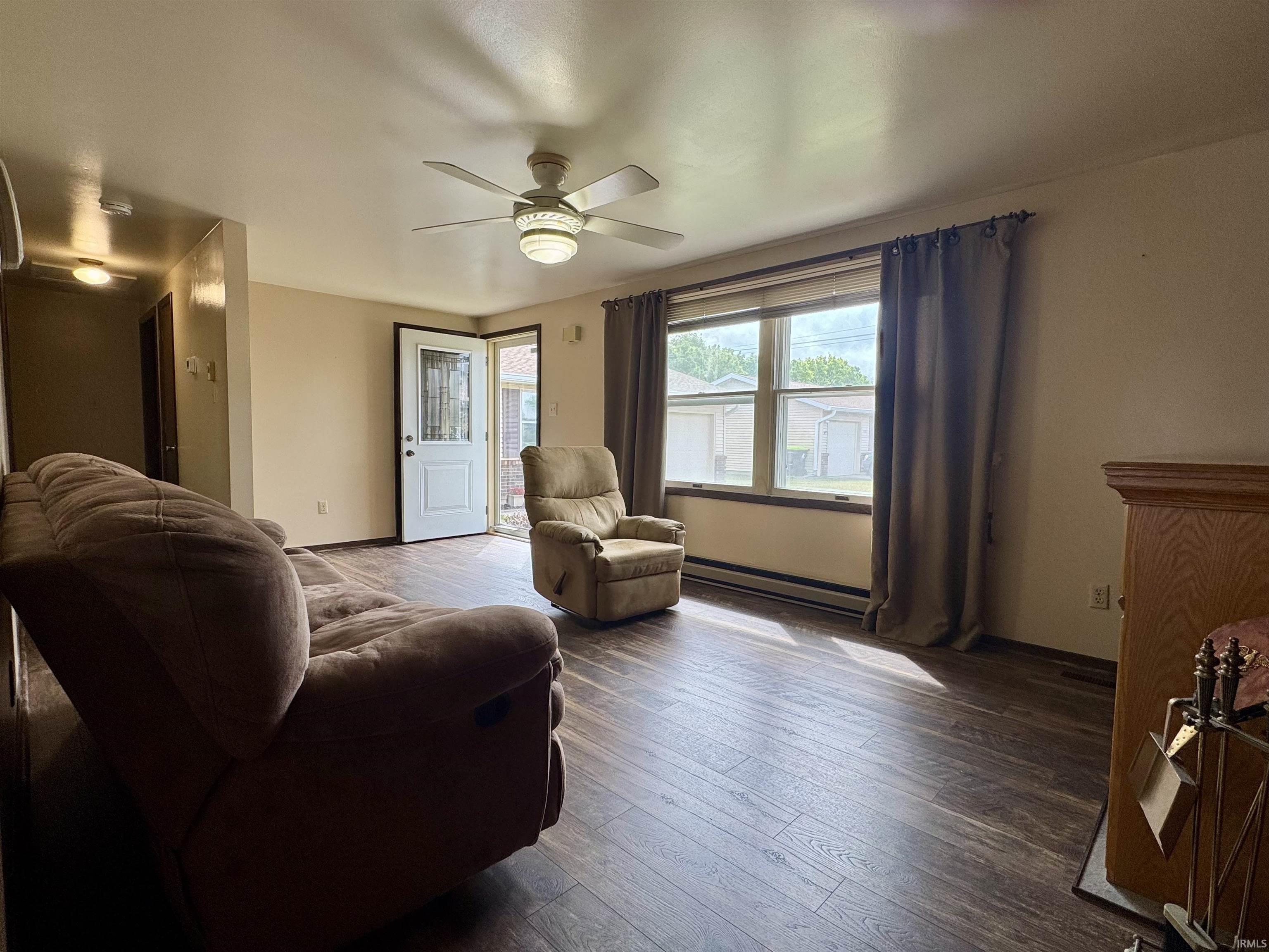 Photo 5 of 1513 Avon Place