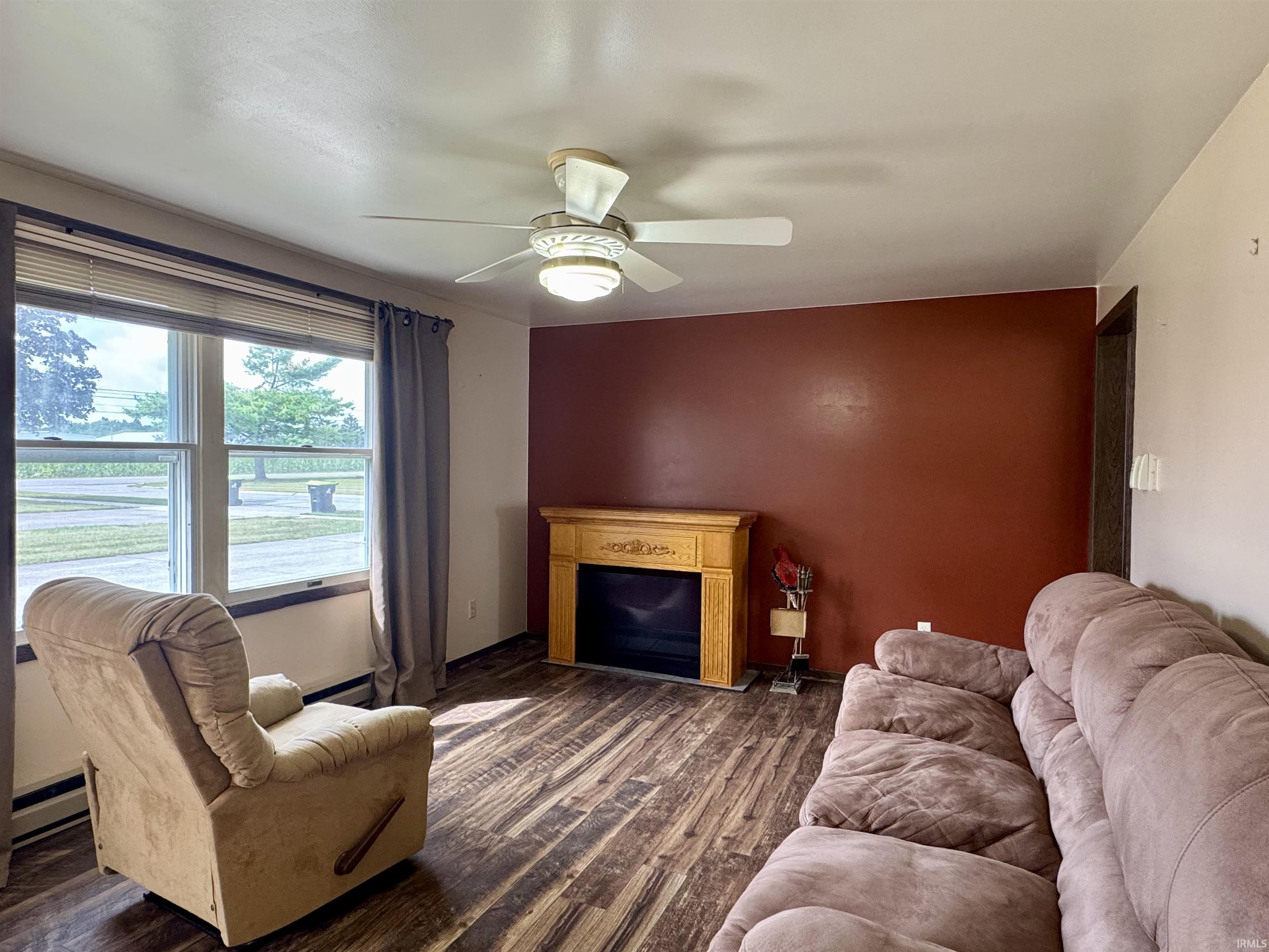 Photo 7 of 1513 Avon Place