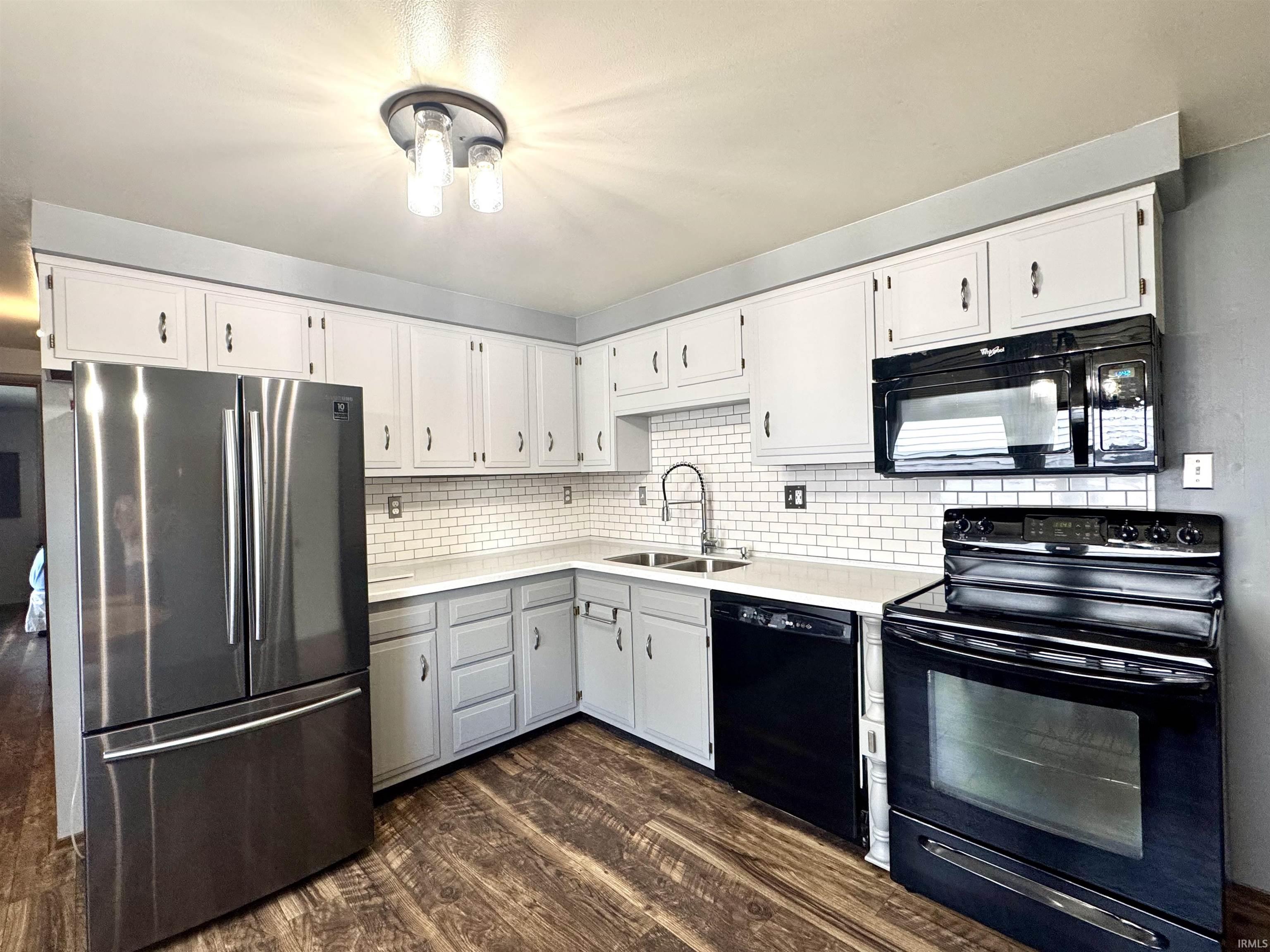 Photo 8 of 1513 Avon Place