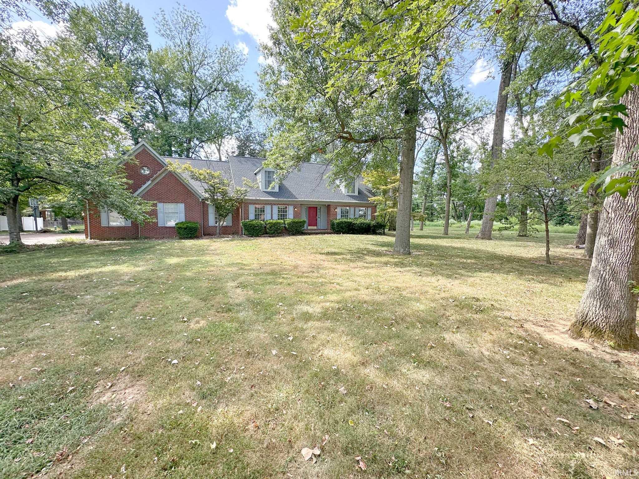 Homes for sale in Newburgh, IN | 4011 Frame Rd, Newburgh, IN 47630 | MLS# 202535899