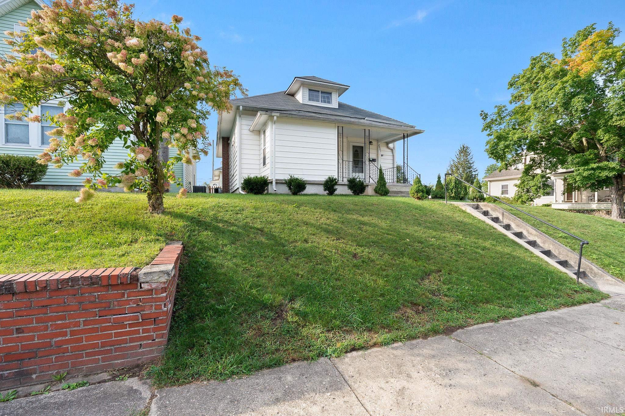 Homes for sale in Logansport, IN | 2001 George St, Logansport, IN 46947 | MLS# 202535913