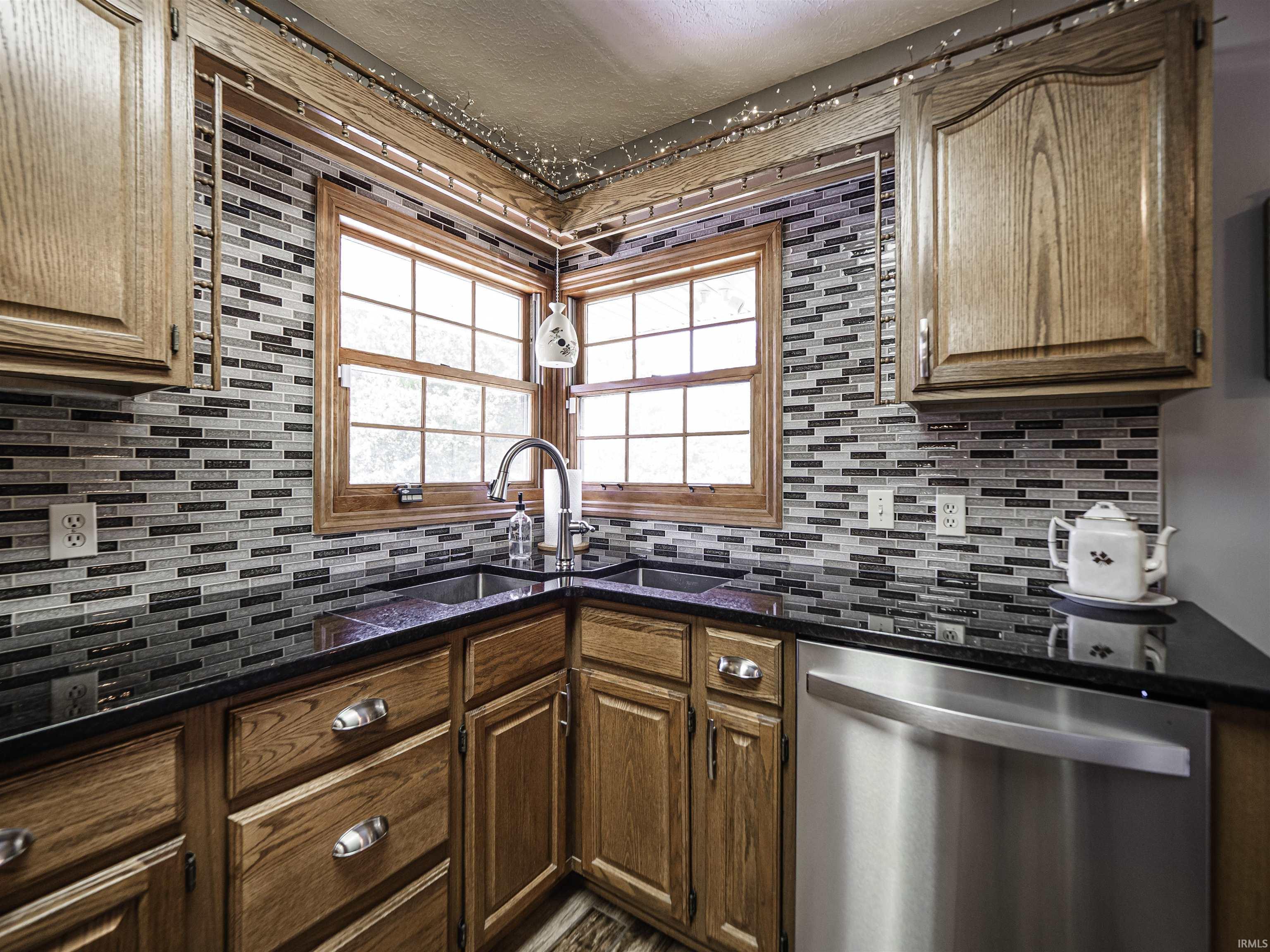 Homes for sale in Evansville, IN | 3528 Koring Rd, Evansville, IN 47720 | MLS# 202535953