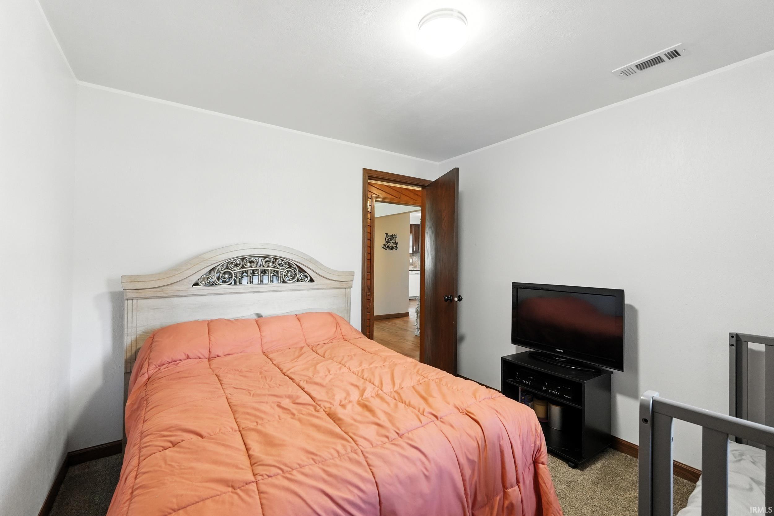 Photo 14 of 522 N MAIN Street