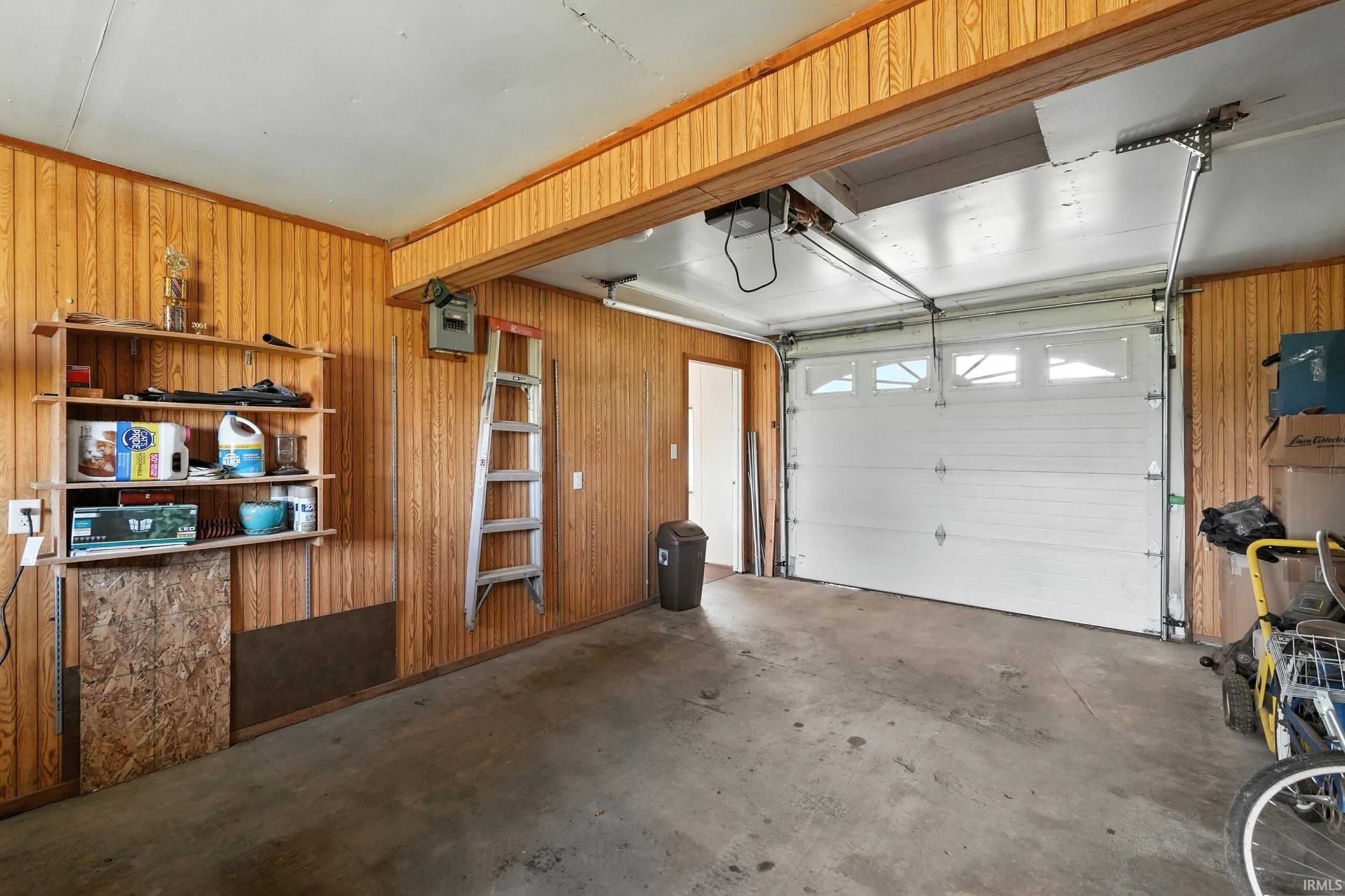 Photo 18 of 522 N MAIN Street