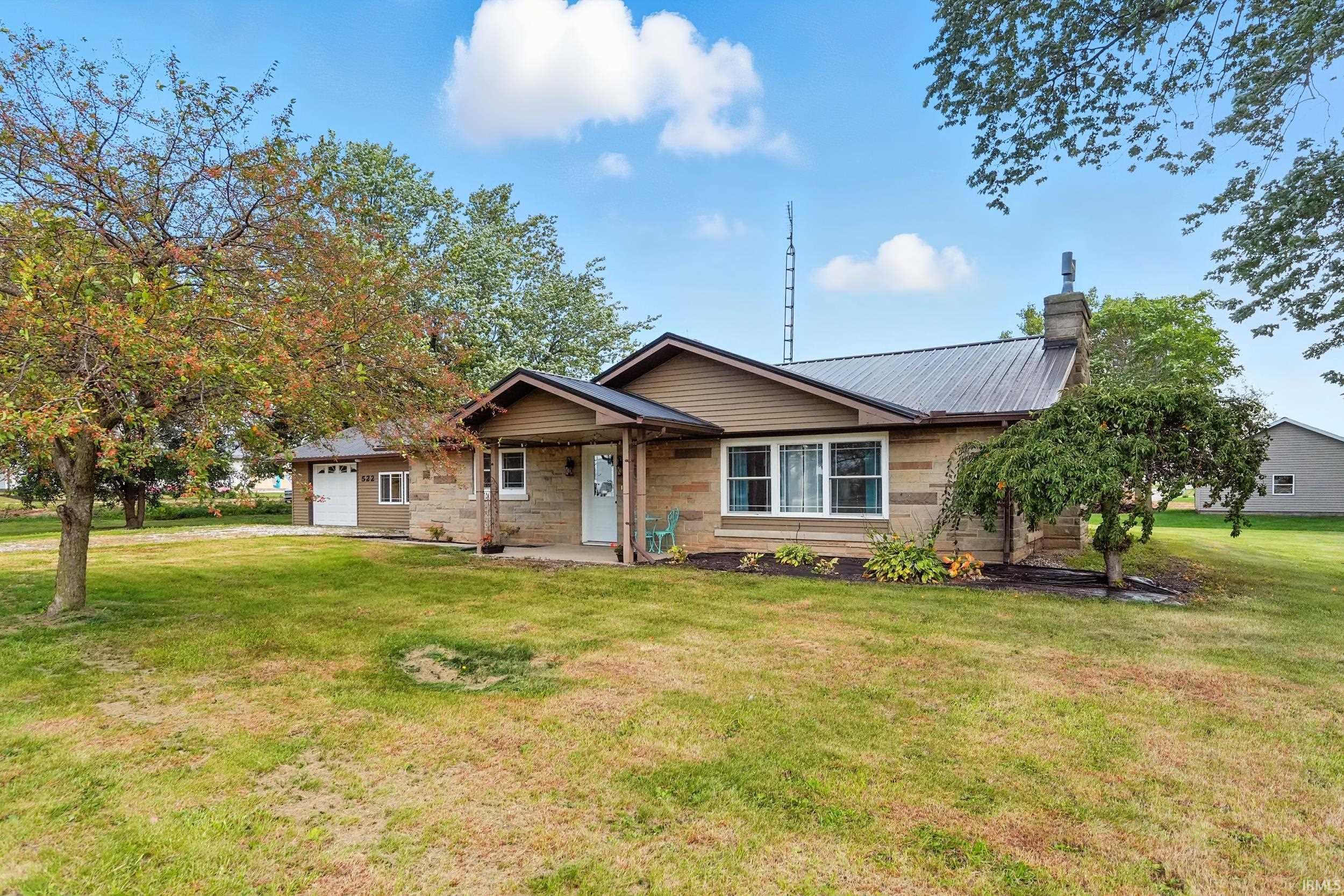 Photo 26 of 522 N MAIN Street