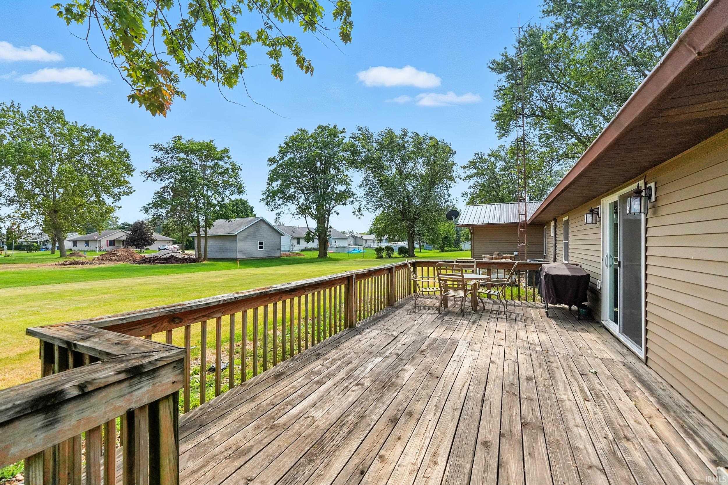 Photo 30 of 522 N MAIN Street