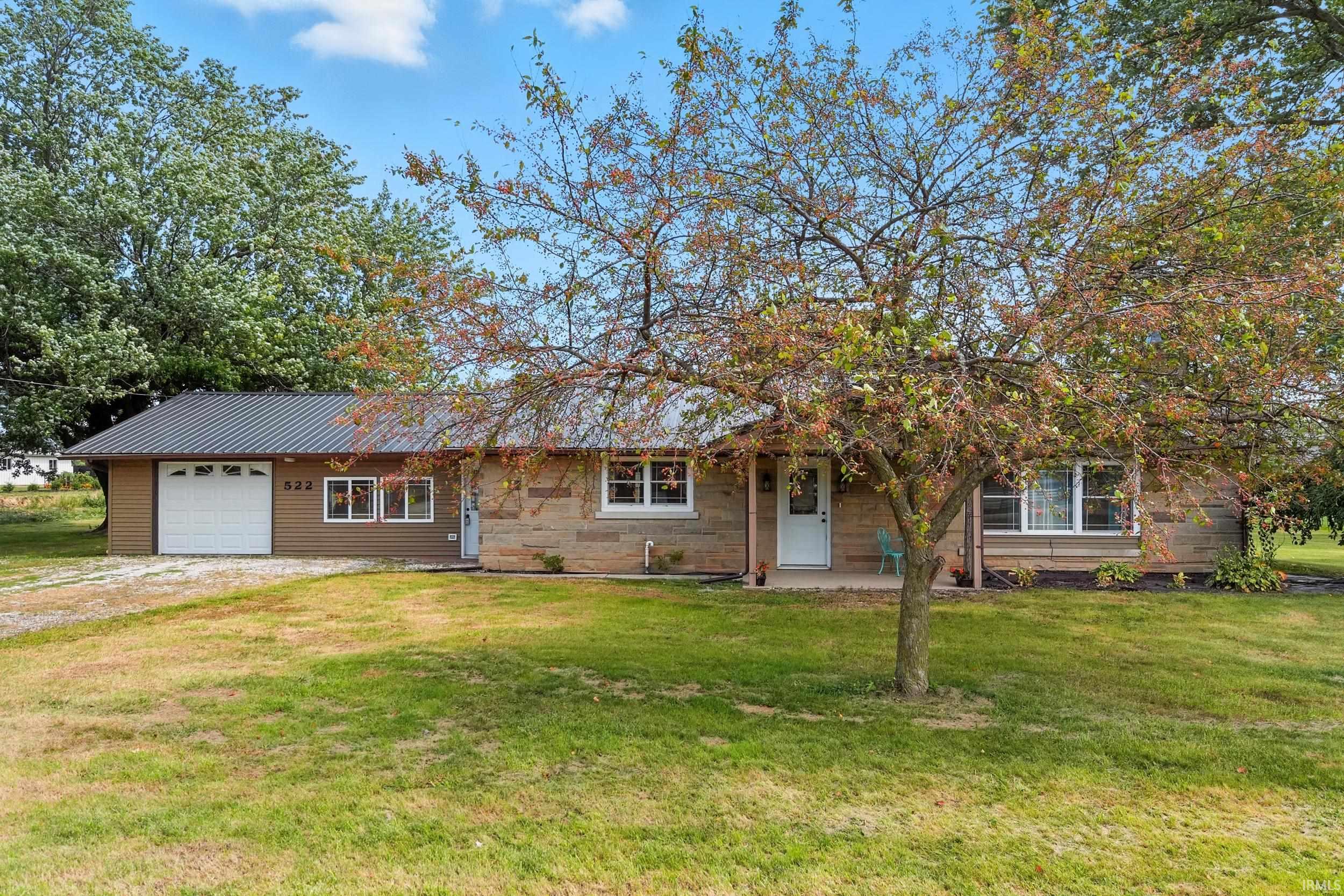 Photo 34 of 522 N MAIN Street