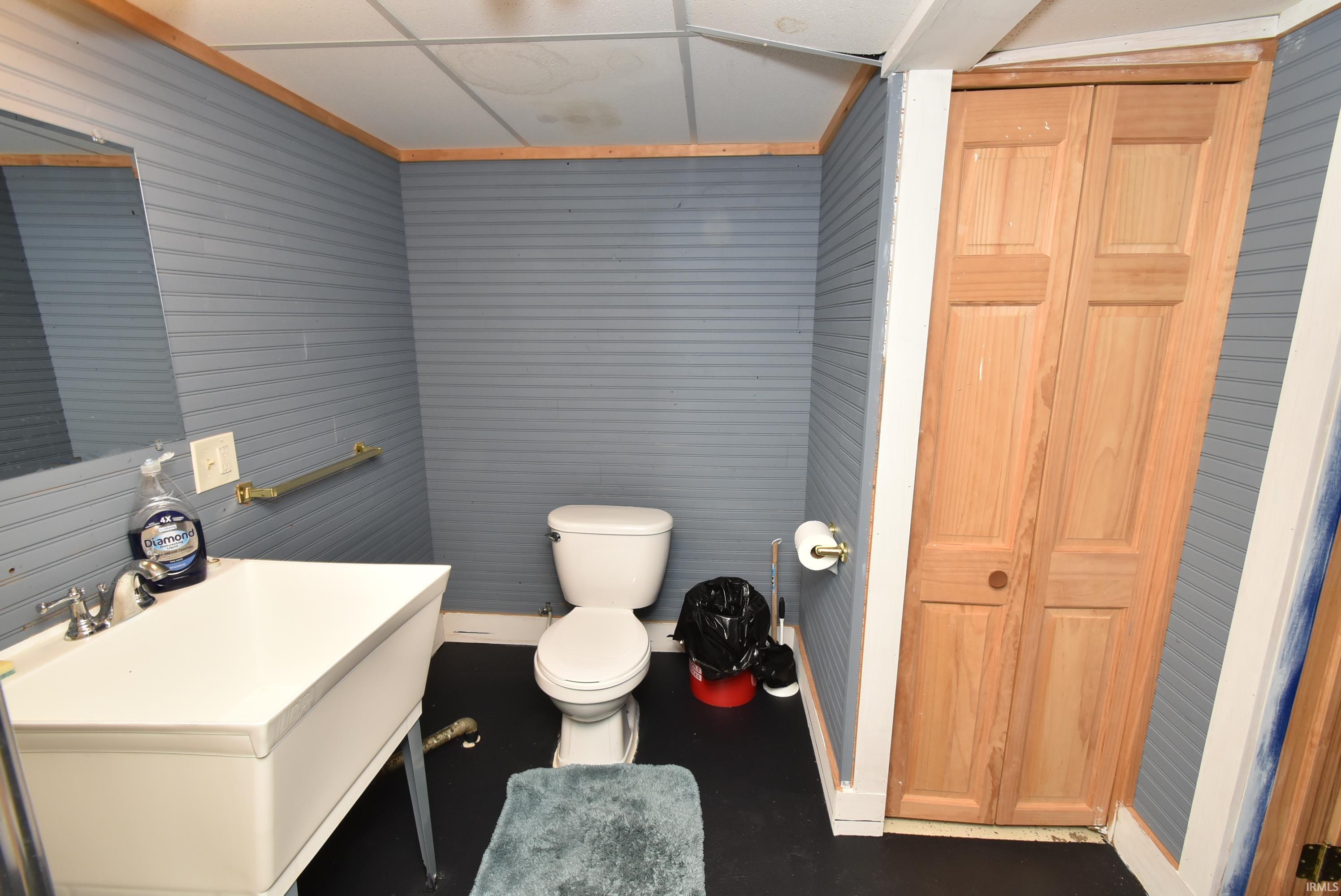 Homes for sale in Fowler, IN | 307 N Washington Ave, Fowler, IN 47944 | MLS# 202536037