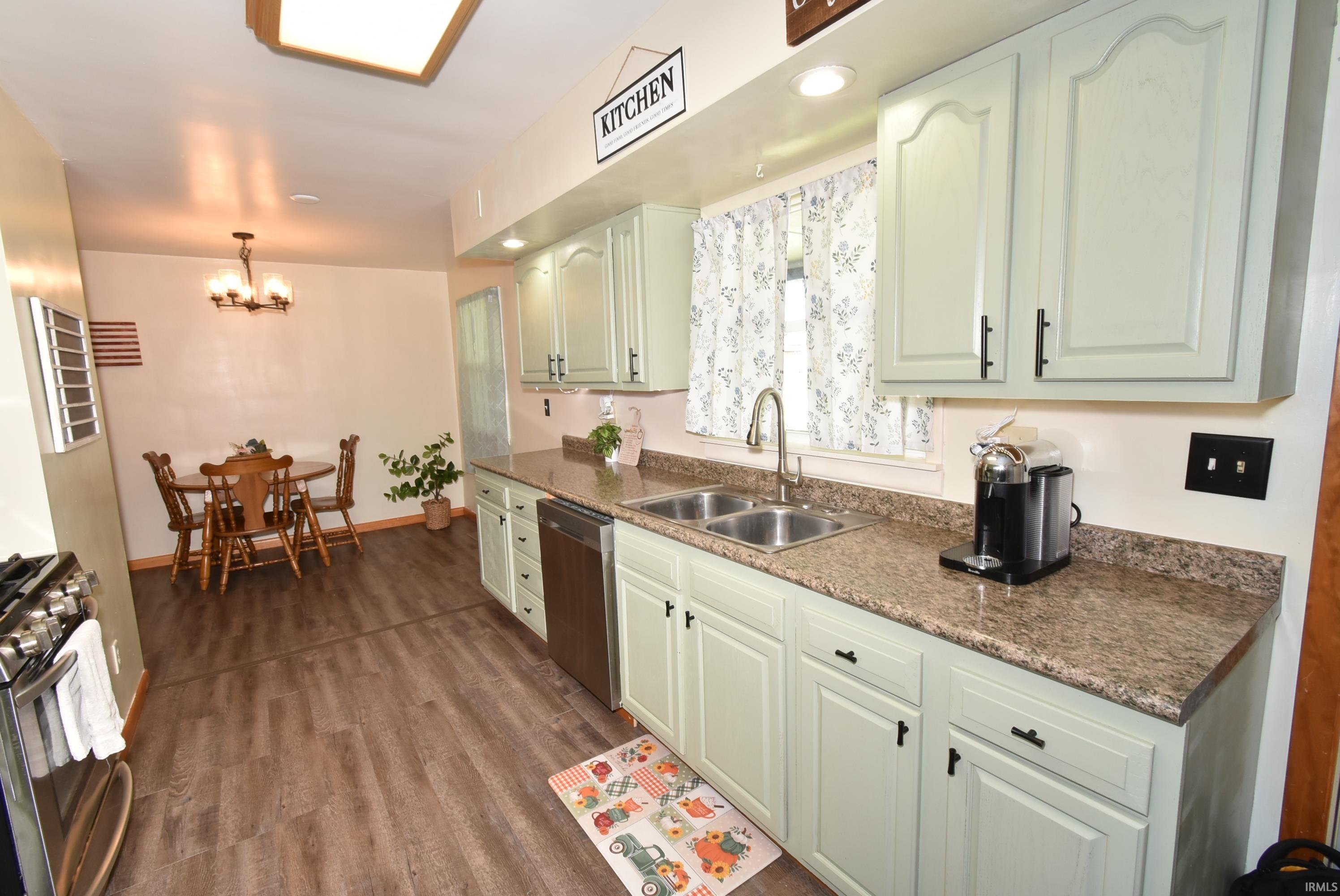 Homes for sale in Fowler, IN | 307 N Washington Ave, Fowler, IN 47944 | MLS# 202536037