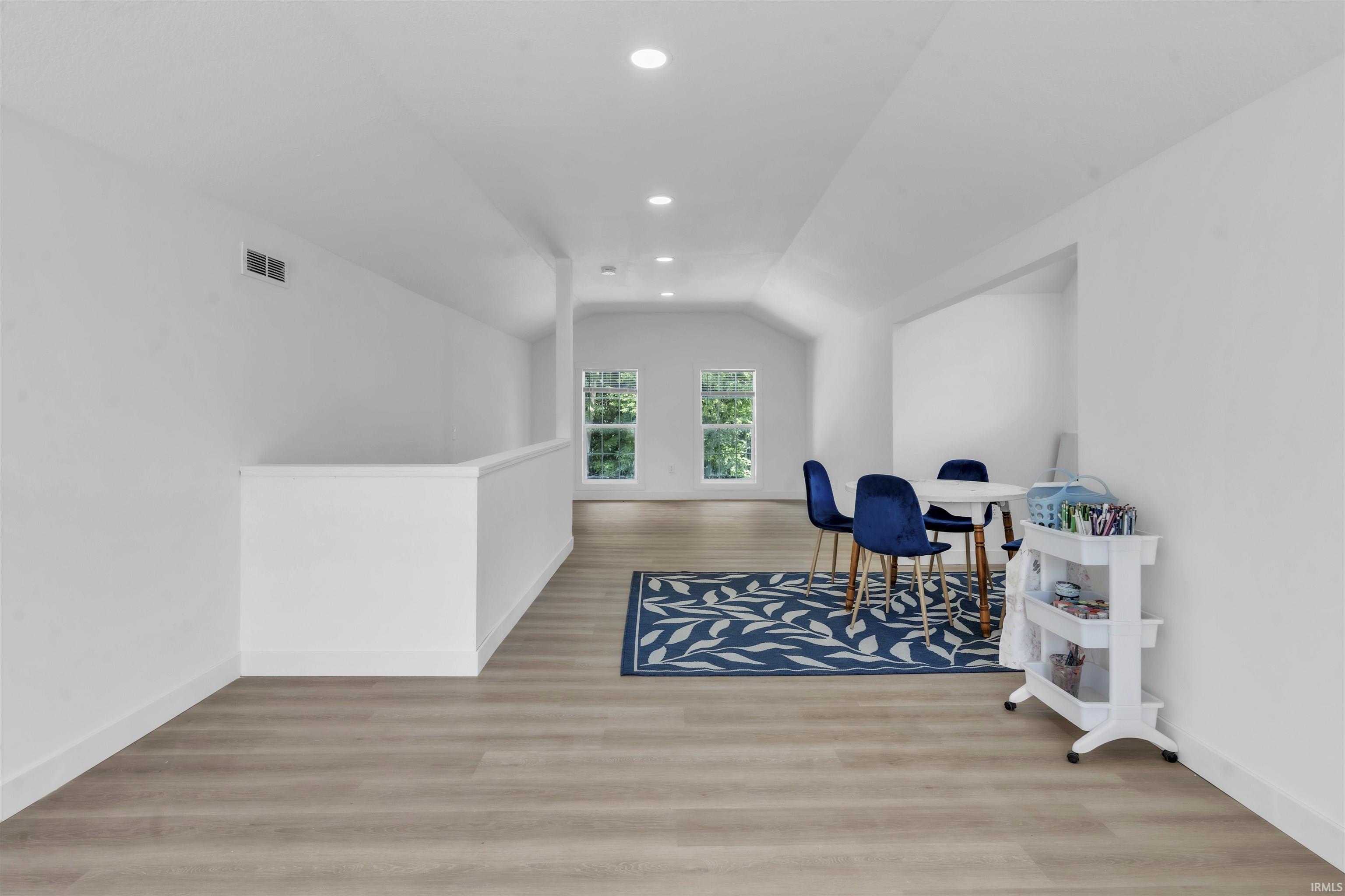 Photo 25 of 808 Johnson Street