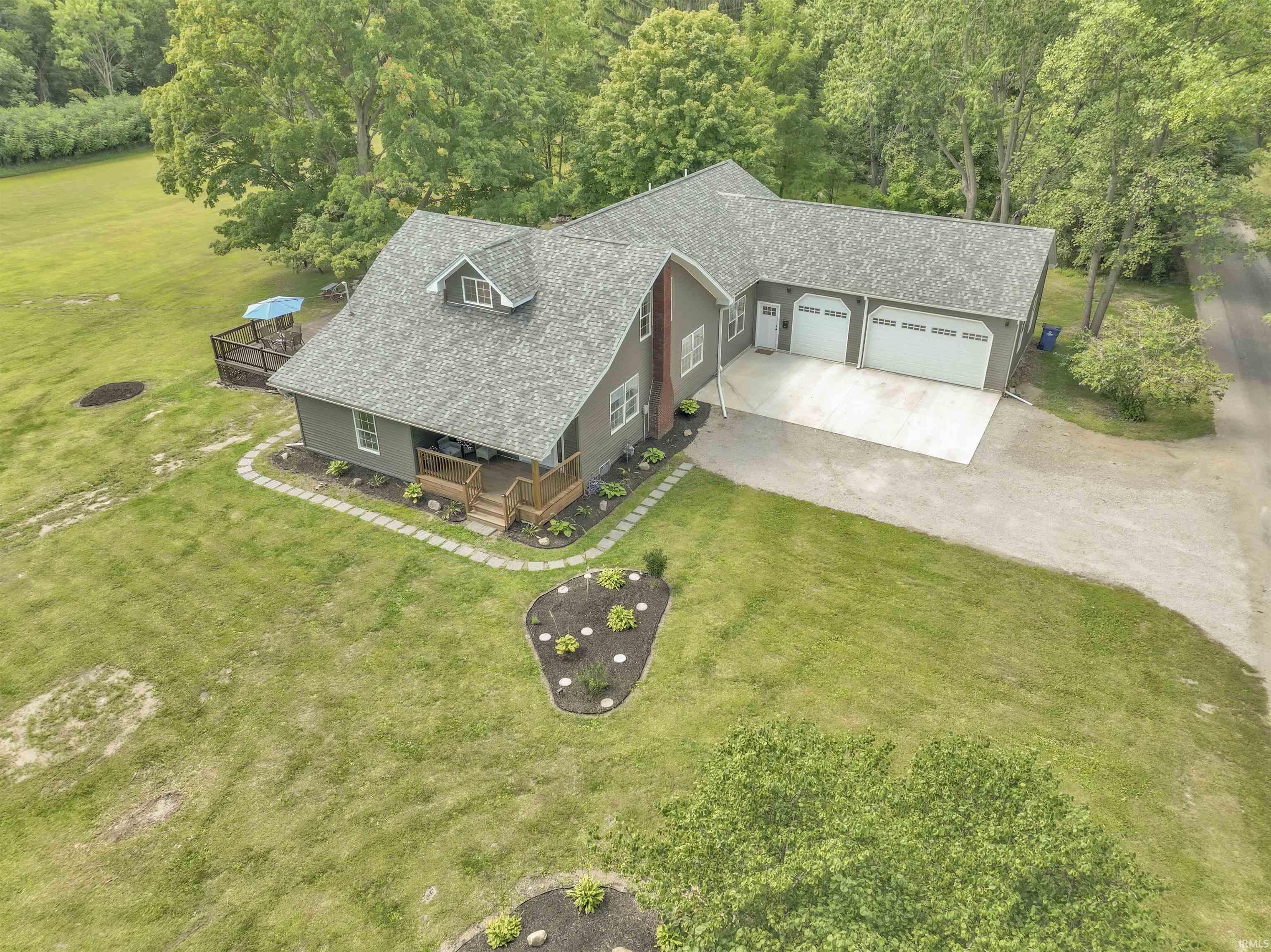 Photo 30 of 808 Johnson Street