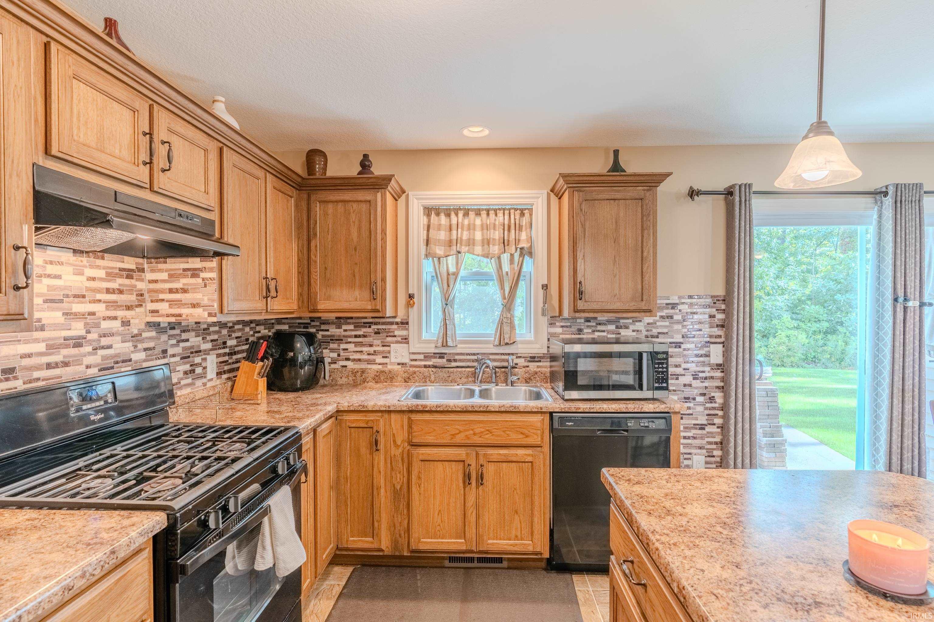 Photo 16 of 2287 Rittenhouse Place