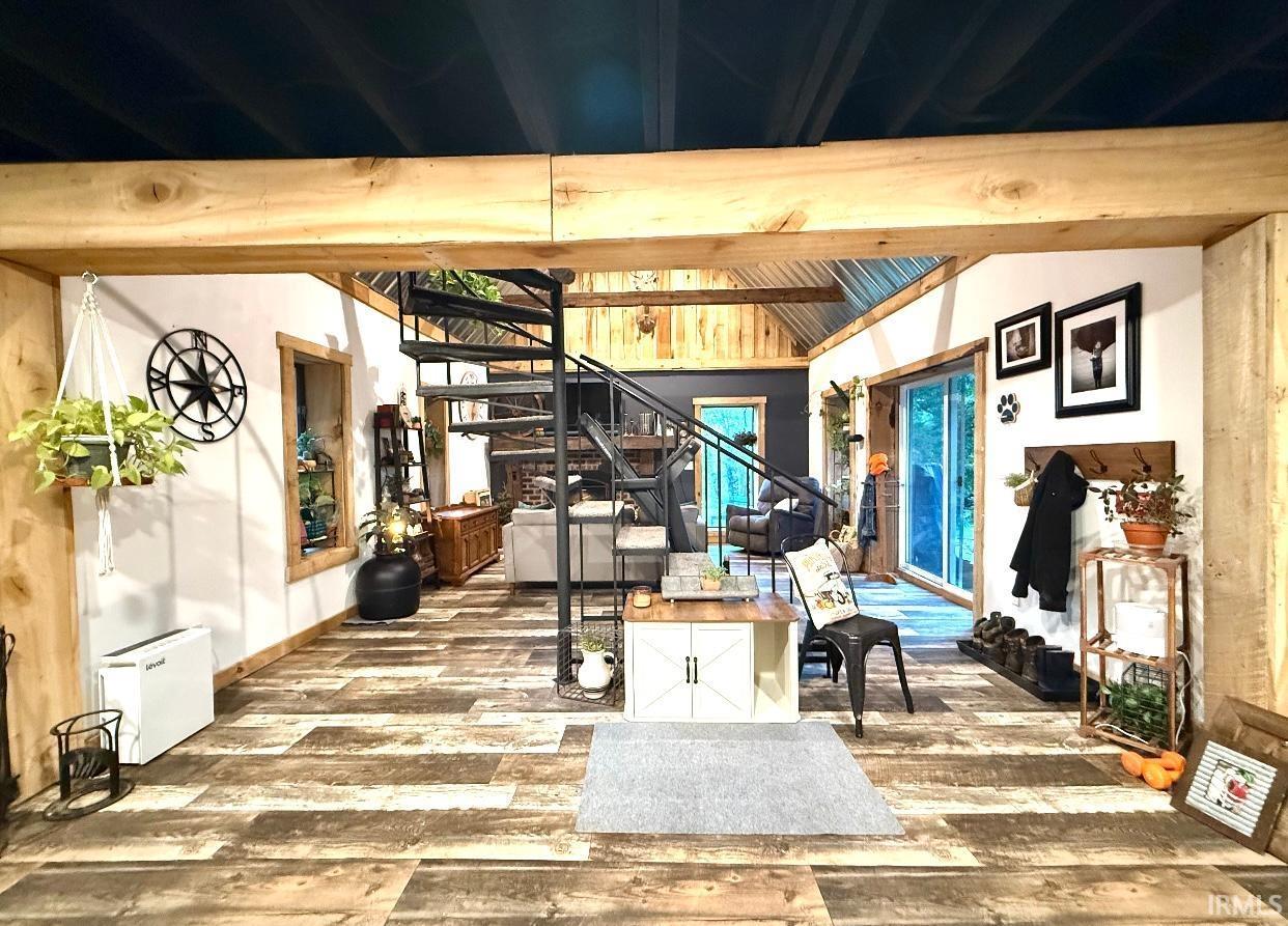 Homes for sale in Bloomfield, IN | 918 N Harv Wright Rd, Bloomfield, IN 47424 | MLS# 202536119