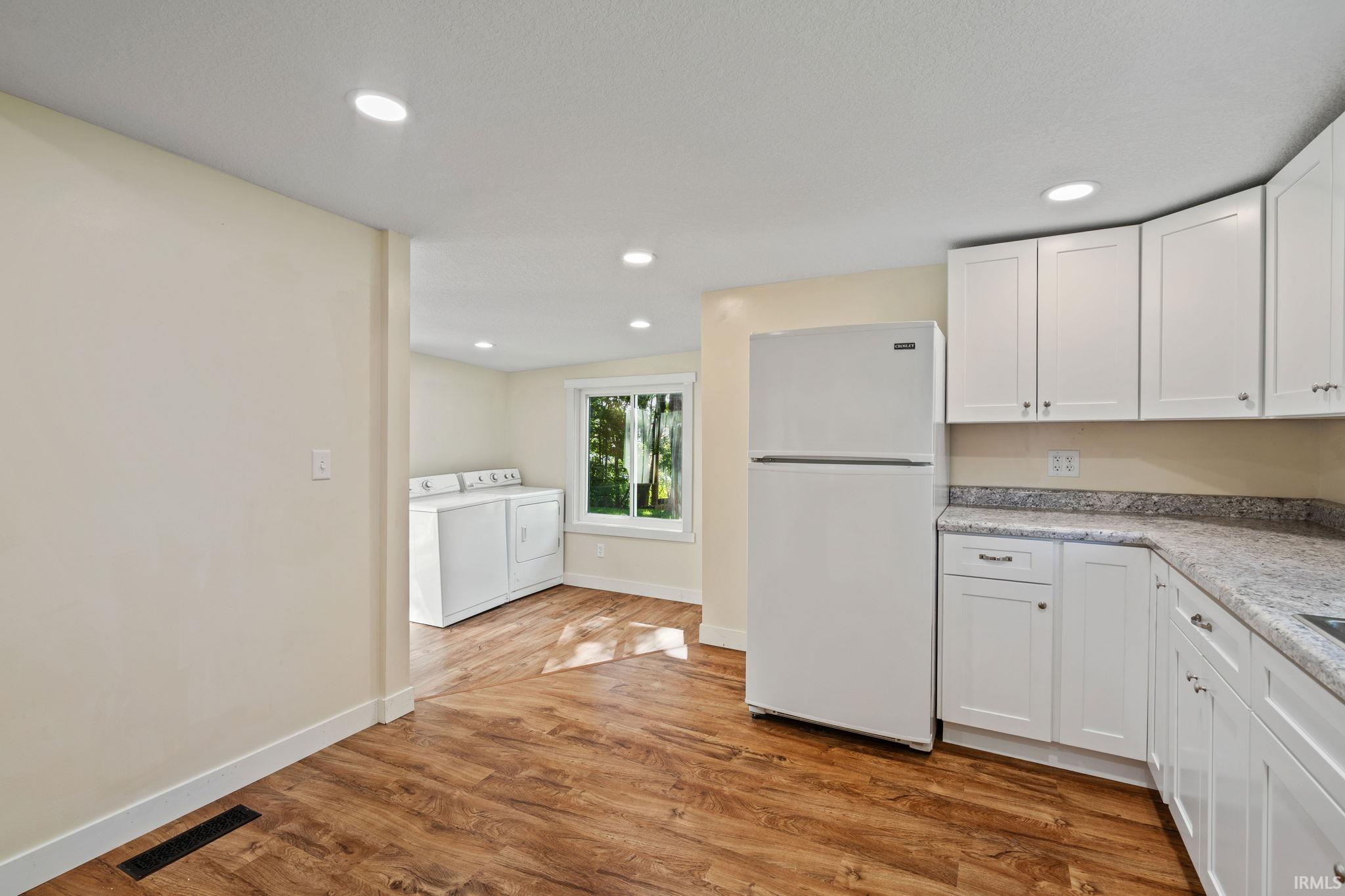 Photo 14 of 205 W Washington Street