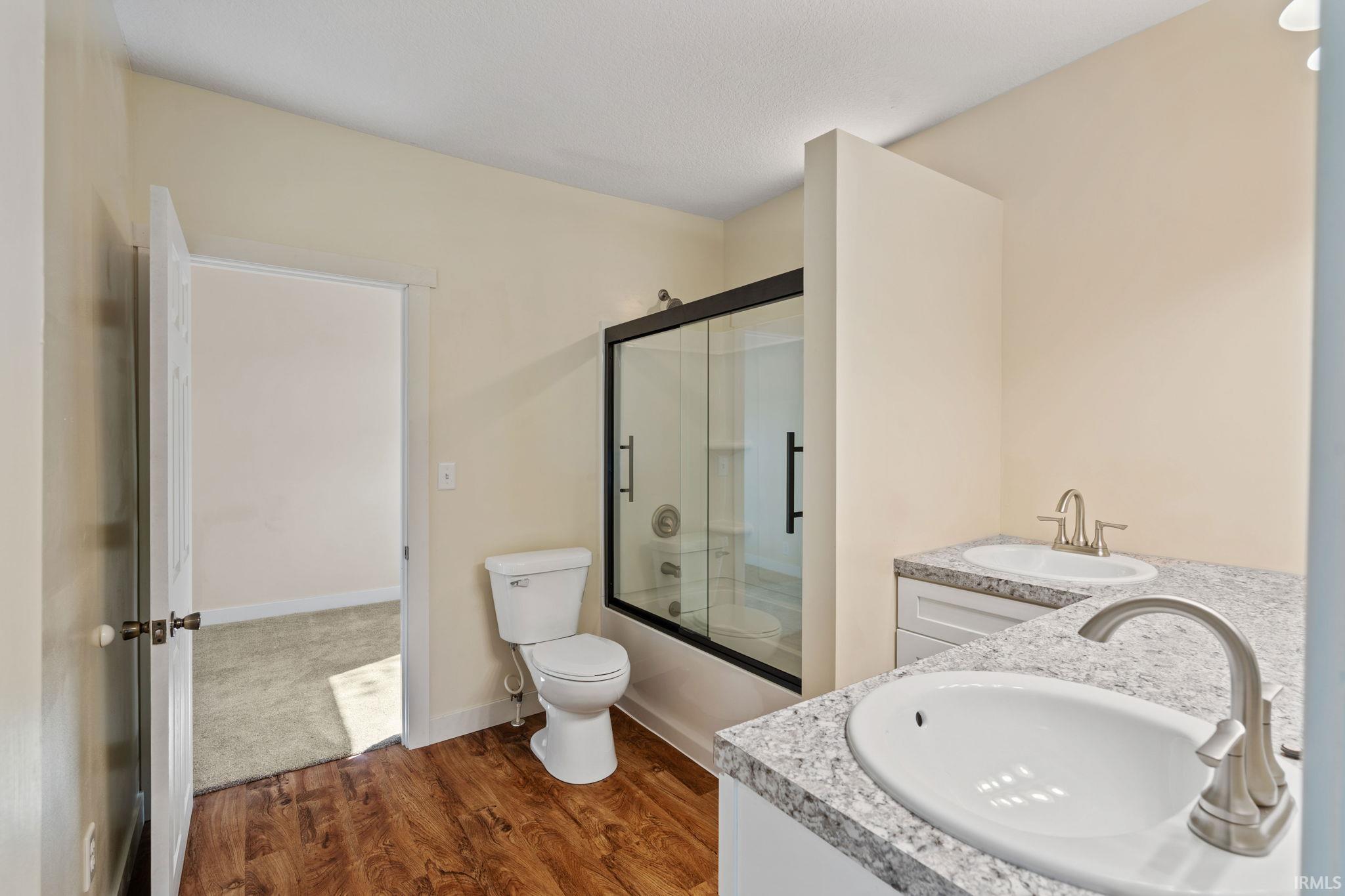 Photo 19 of 205 W Washington Street