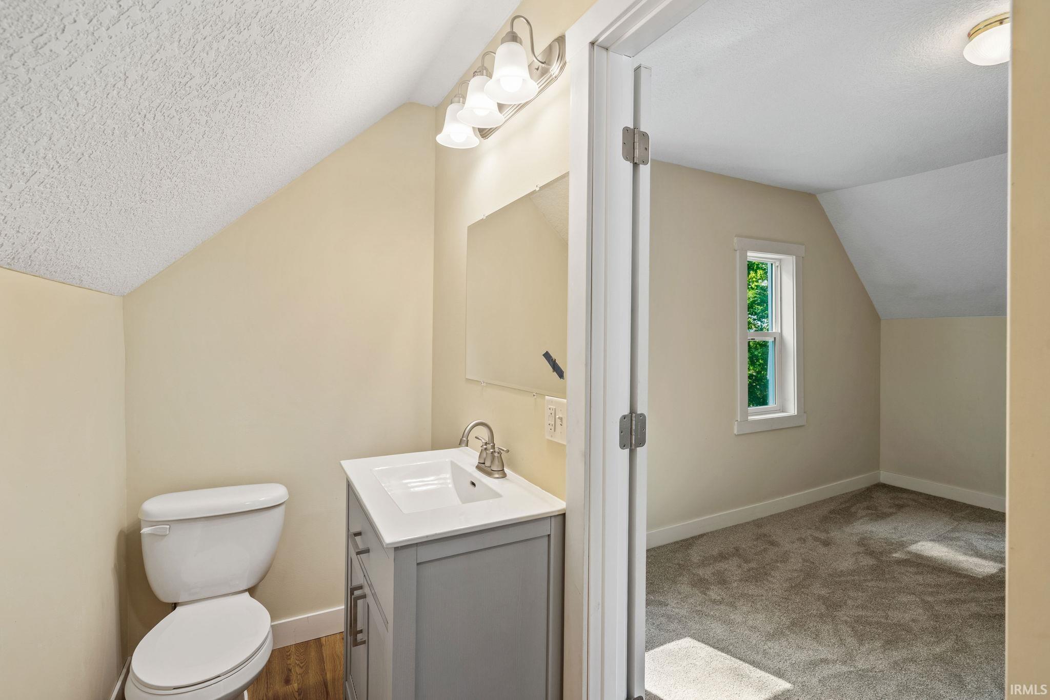 Photo 23 of 205 W Washington Street