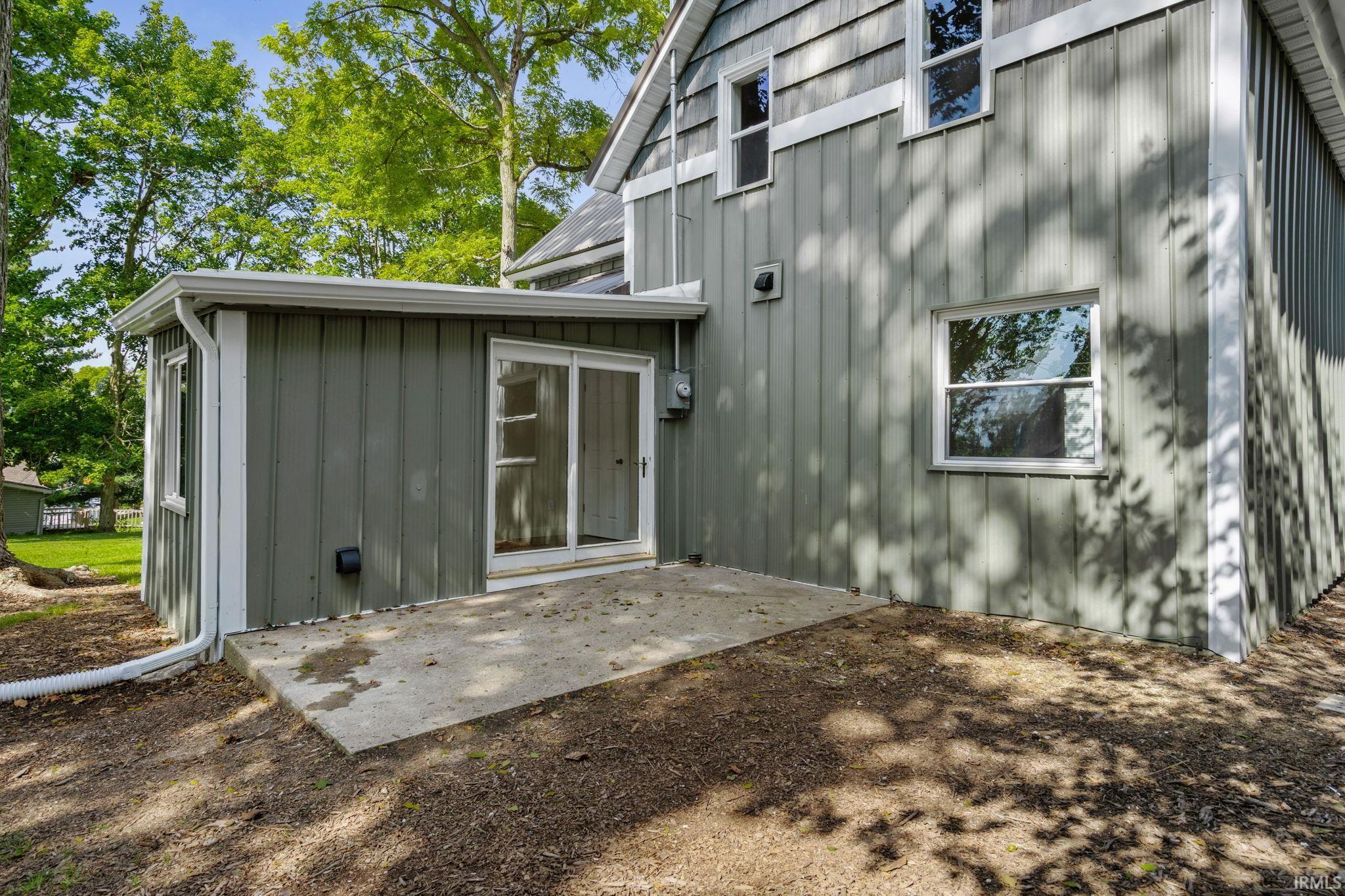 Photo 30 of 205 W Washington Street