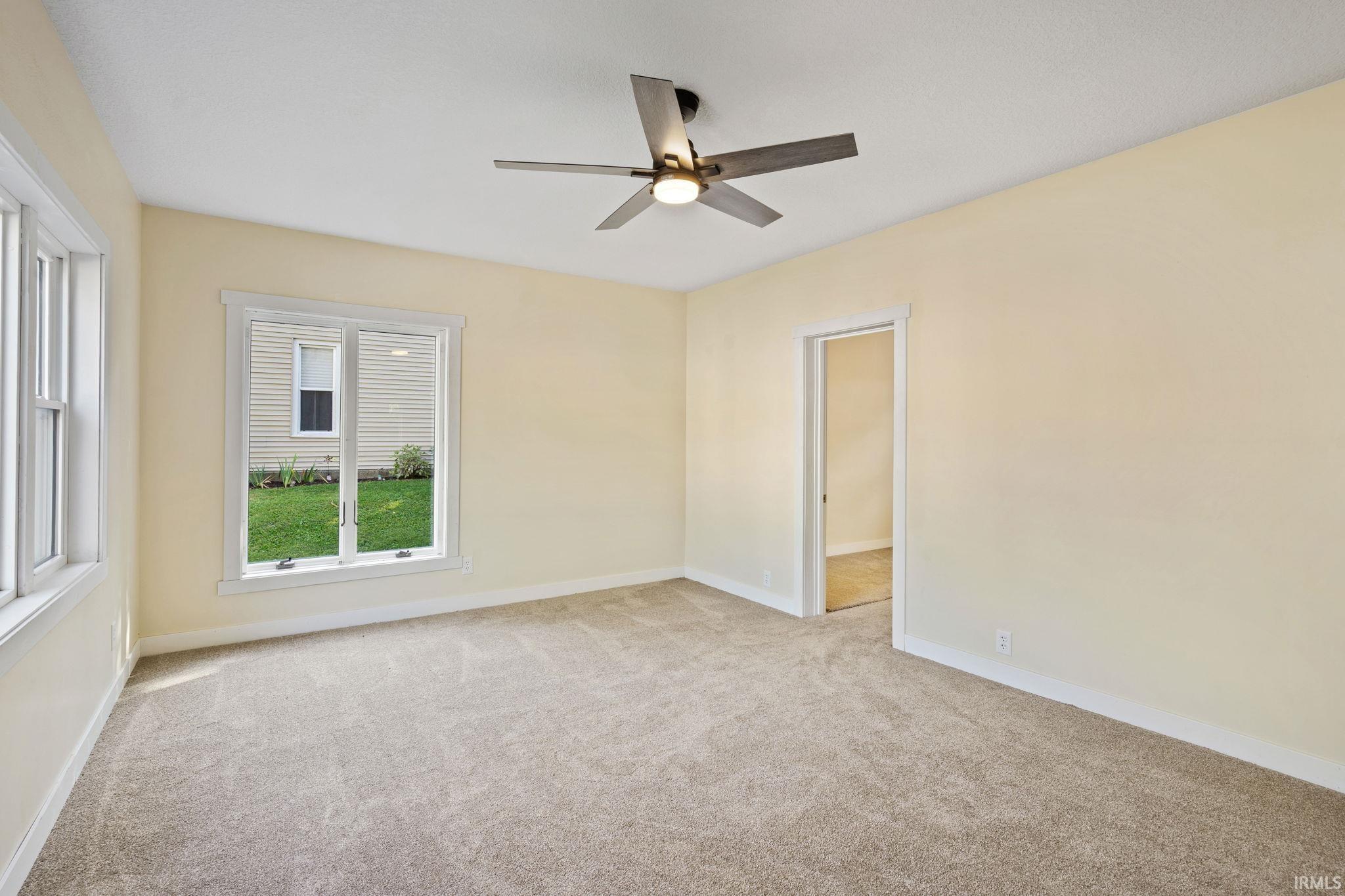 Photo 5 of 205 W Washington Street