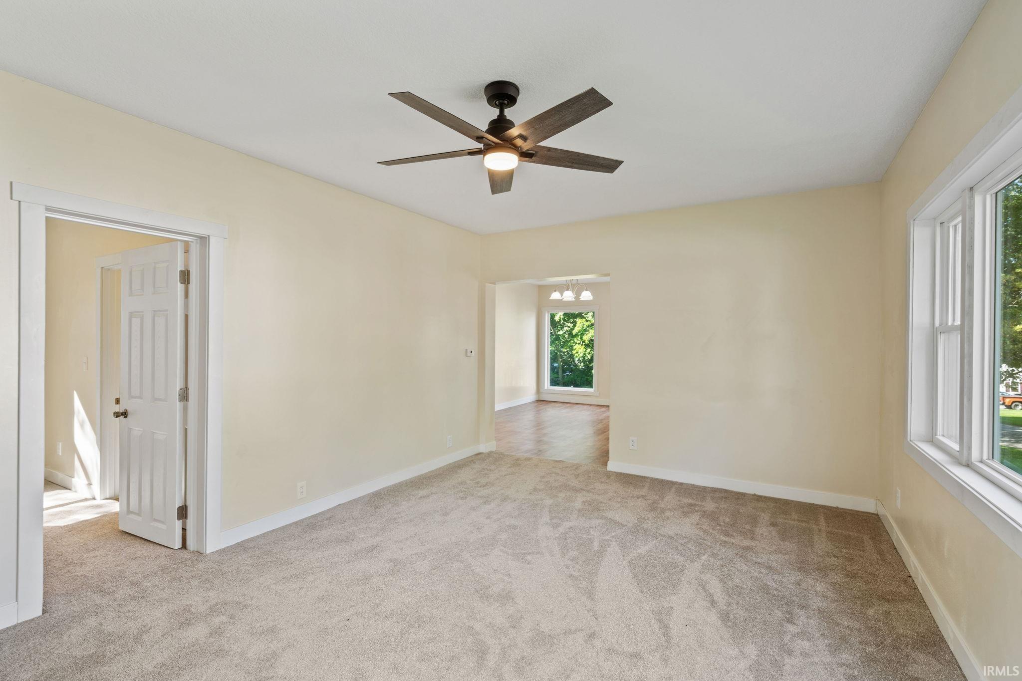 Photo 6 of 205 W Washington Street