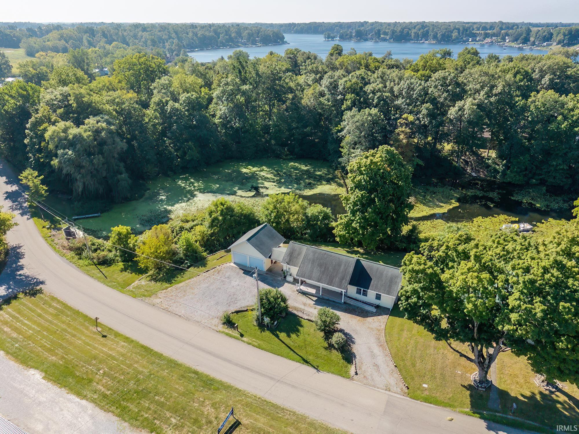 Photo 3 of 9540 E 500 S Road