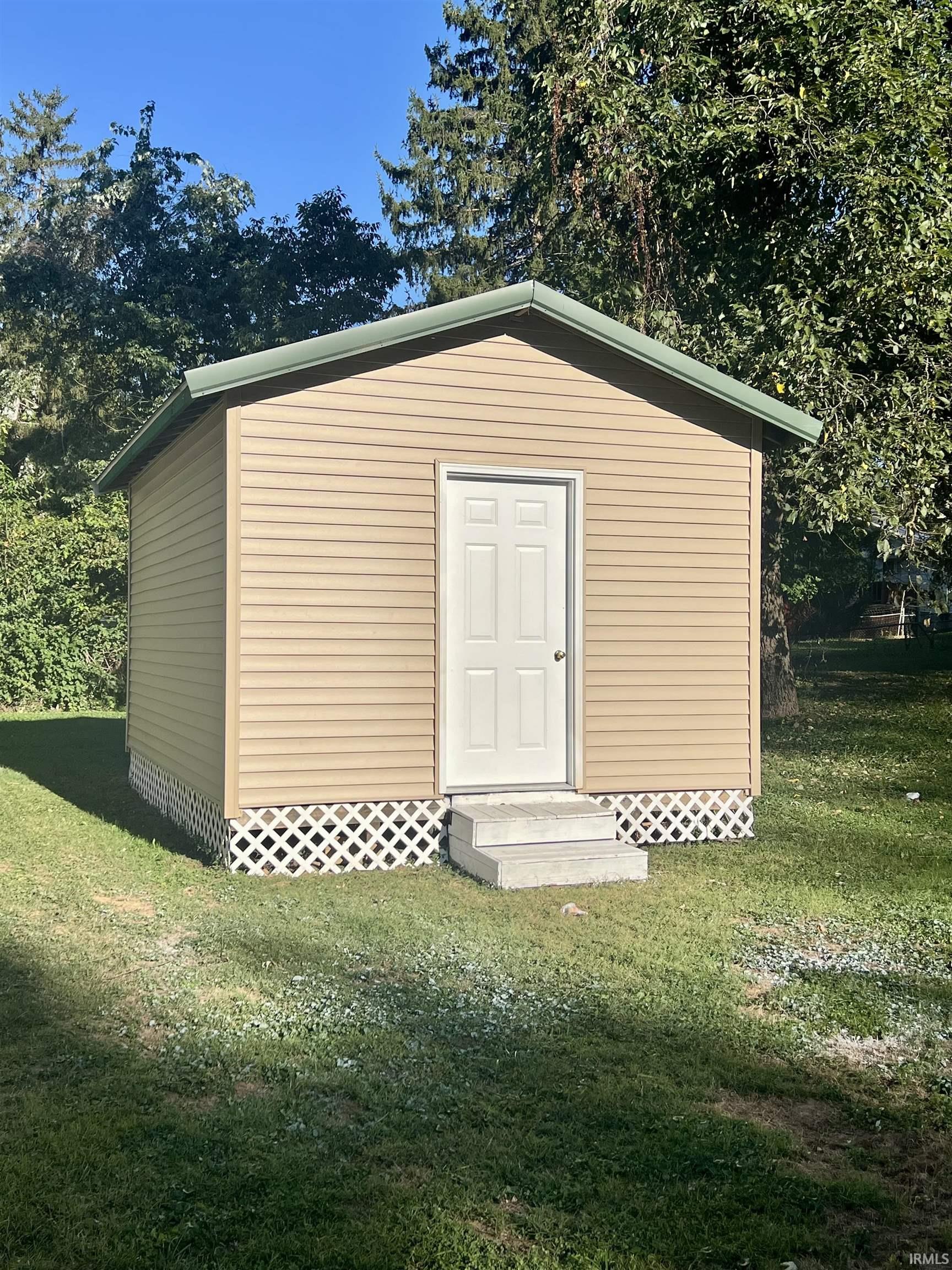 Homes for sale in Paoli, IN | 274 W Faculty Dr, Paoli, IN 47454 | MLS# 202536266