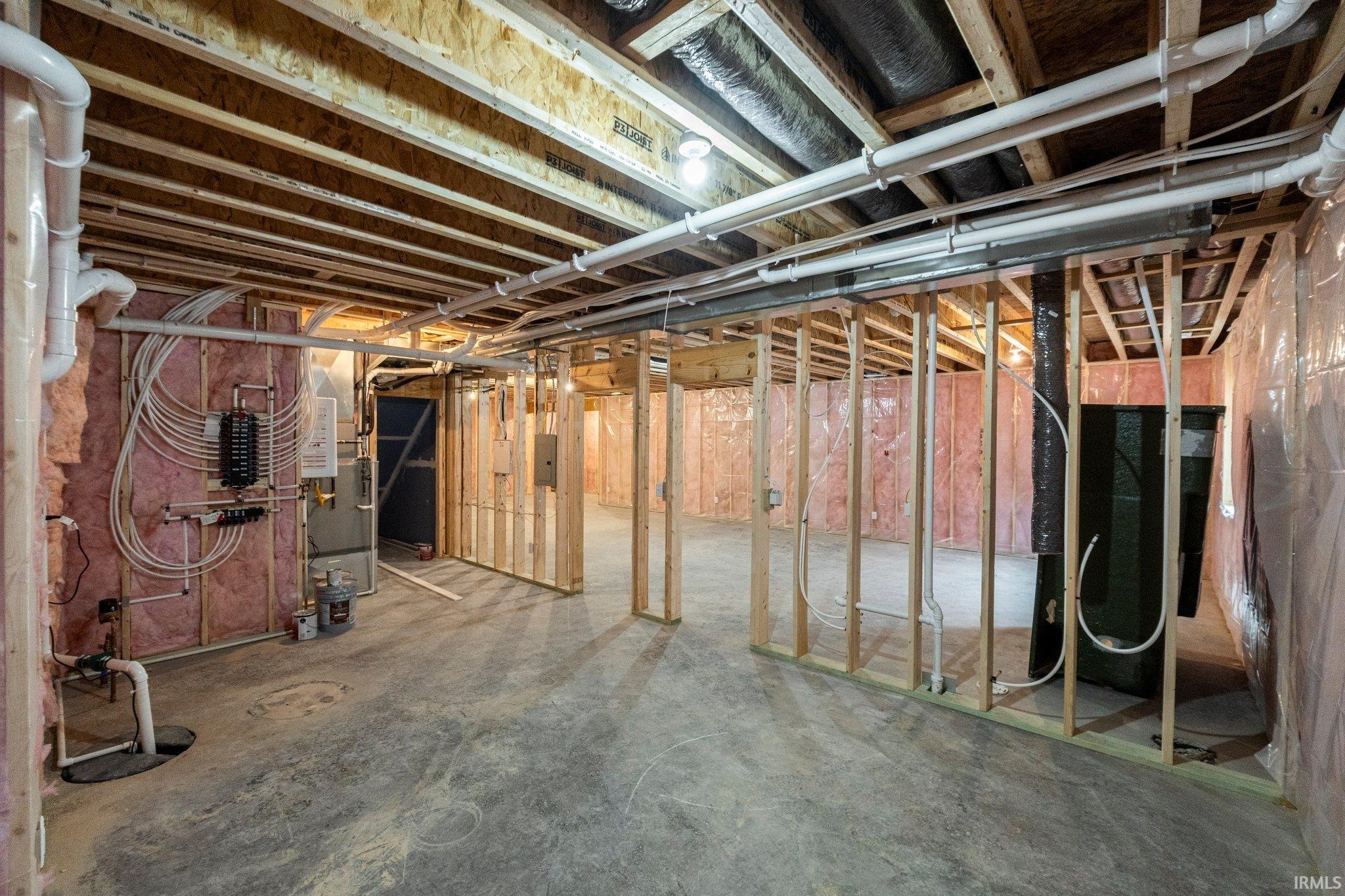 Homes for sale in Huntertown, IN | 15585 Impala Dr, Huntertown, IN 46748 | MLS# 202536300