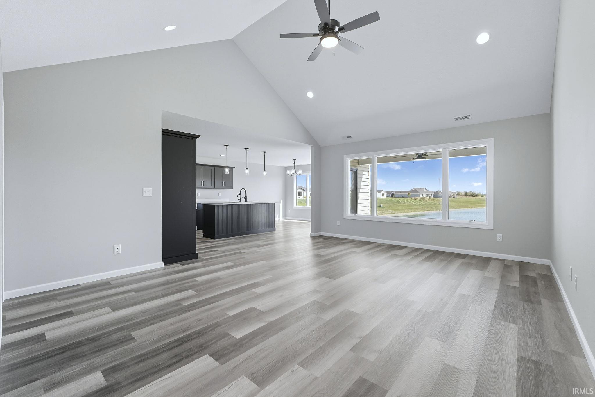 Photo 22 of 840 Zenos Boulevard