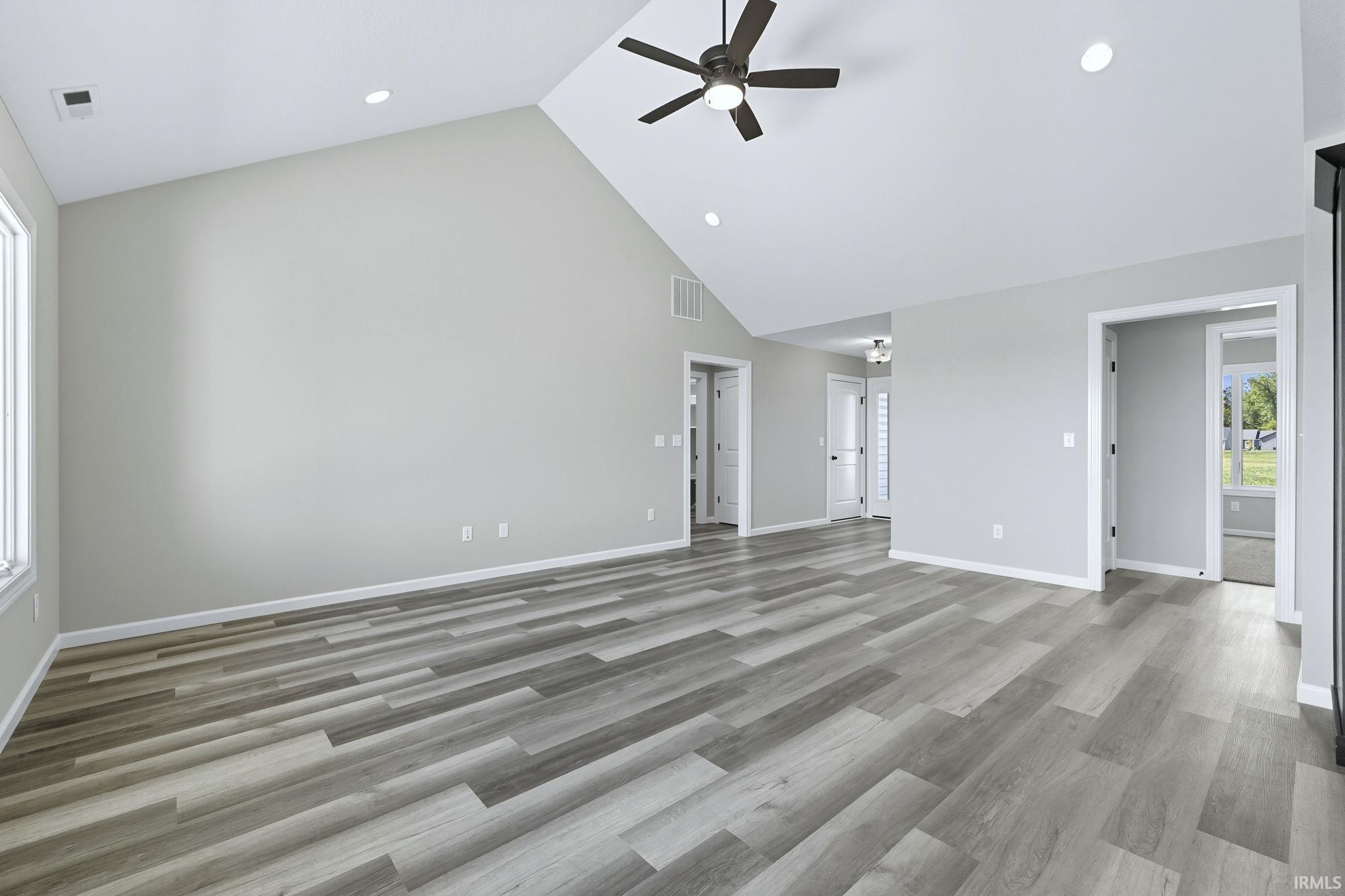 Photo 23 of 840 Zenos Boulevard