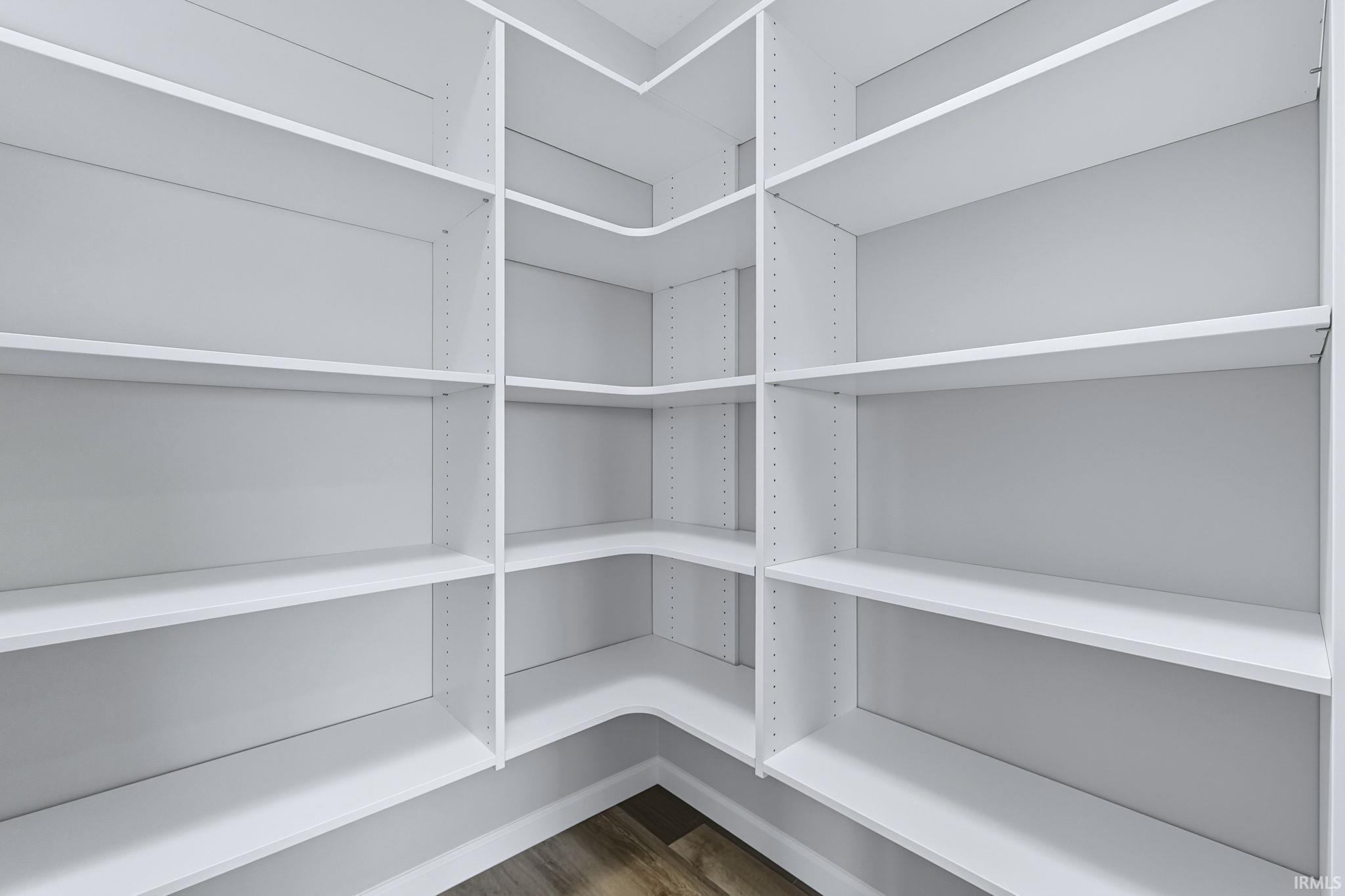 Photo 33 of 840 Zenos Boulevard