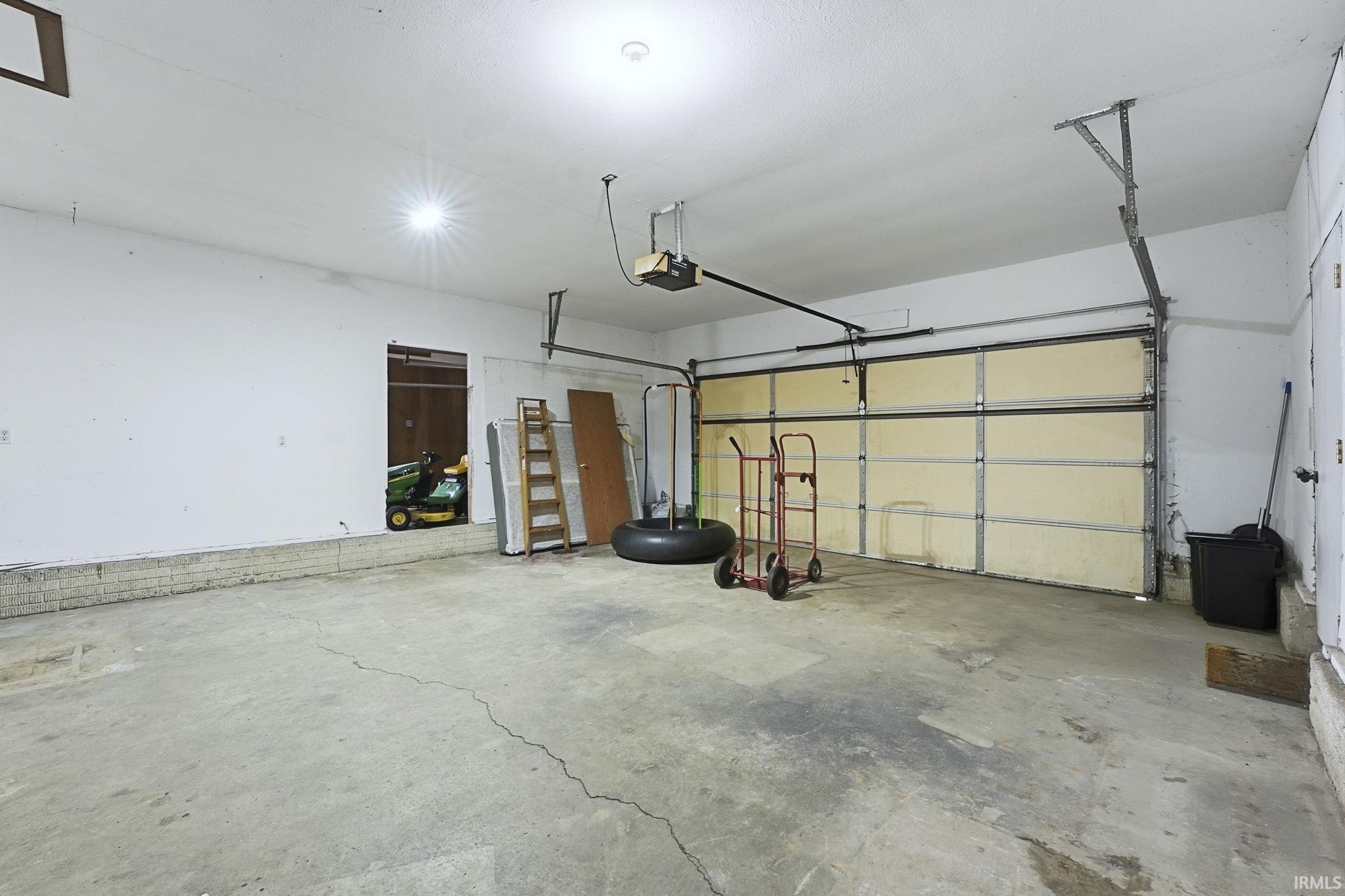 Photo 17 of 19515 Carter Lane