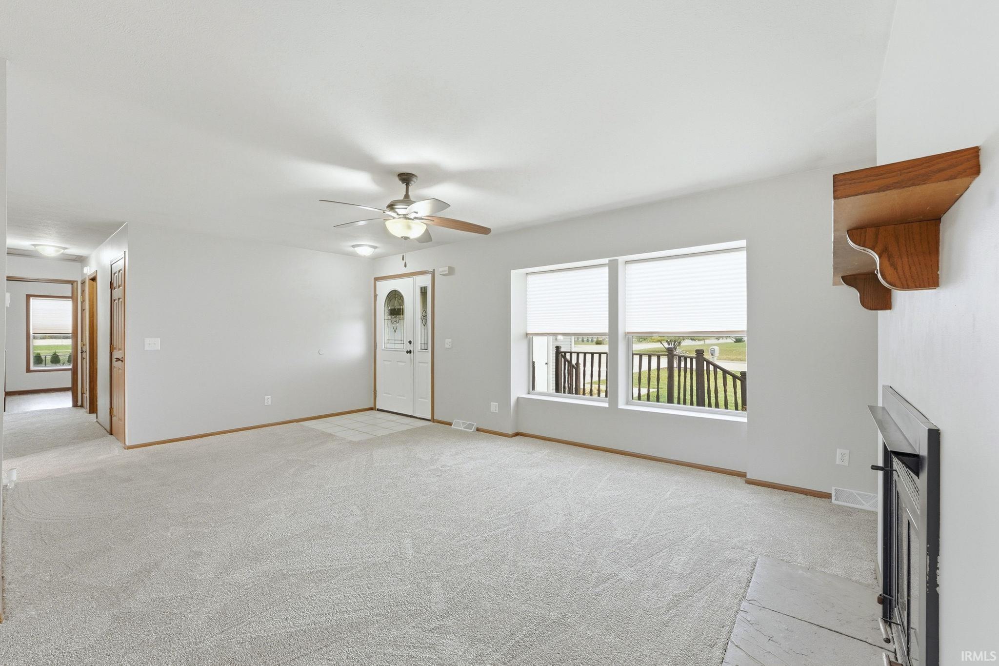 Photo 2 of 19515 Carter Lane