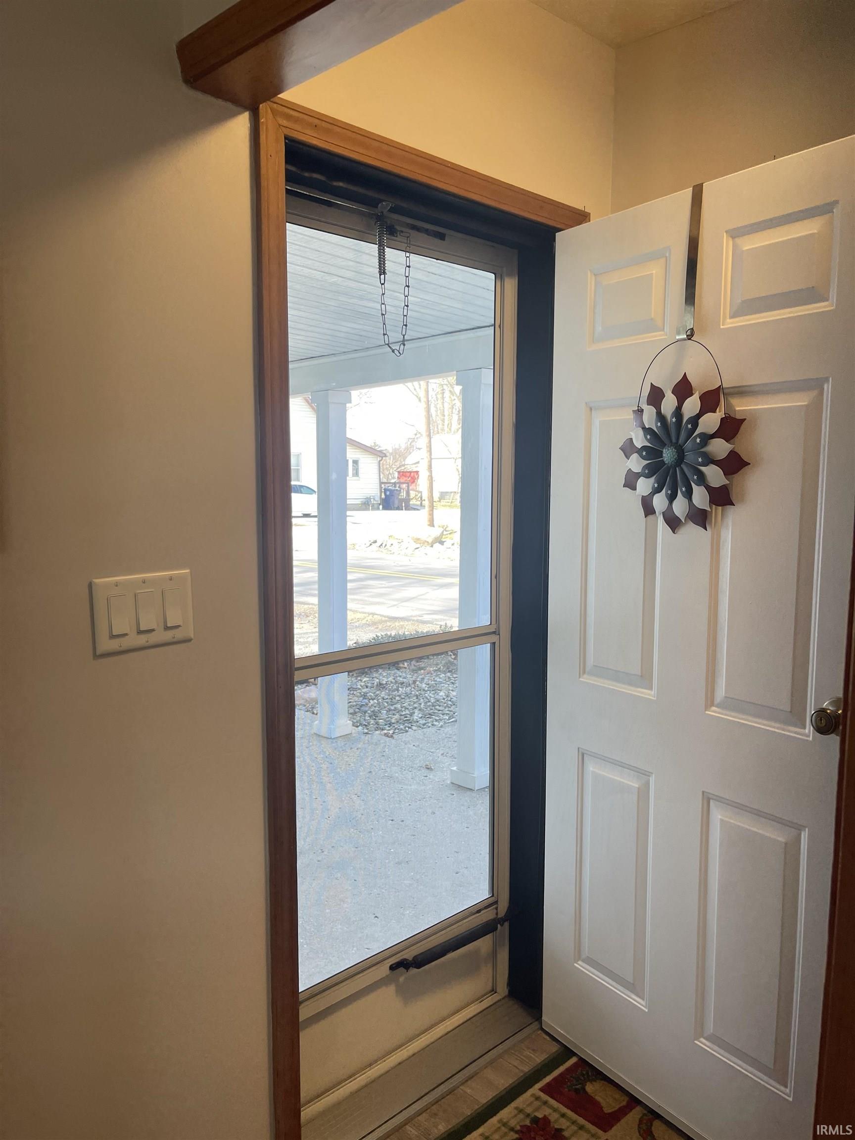 Photo 4 of 1506 E Jefferson Street