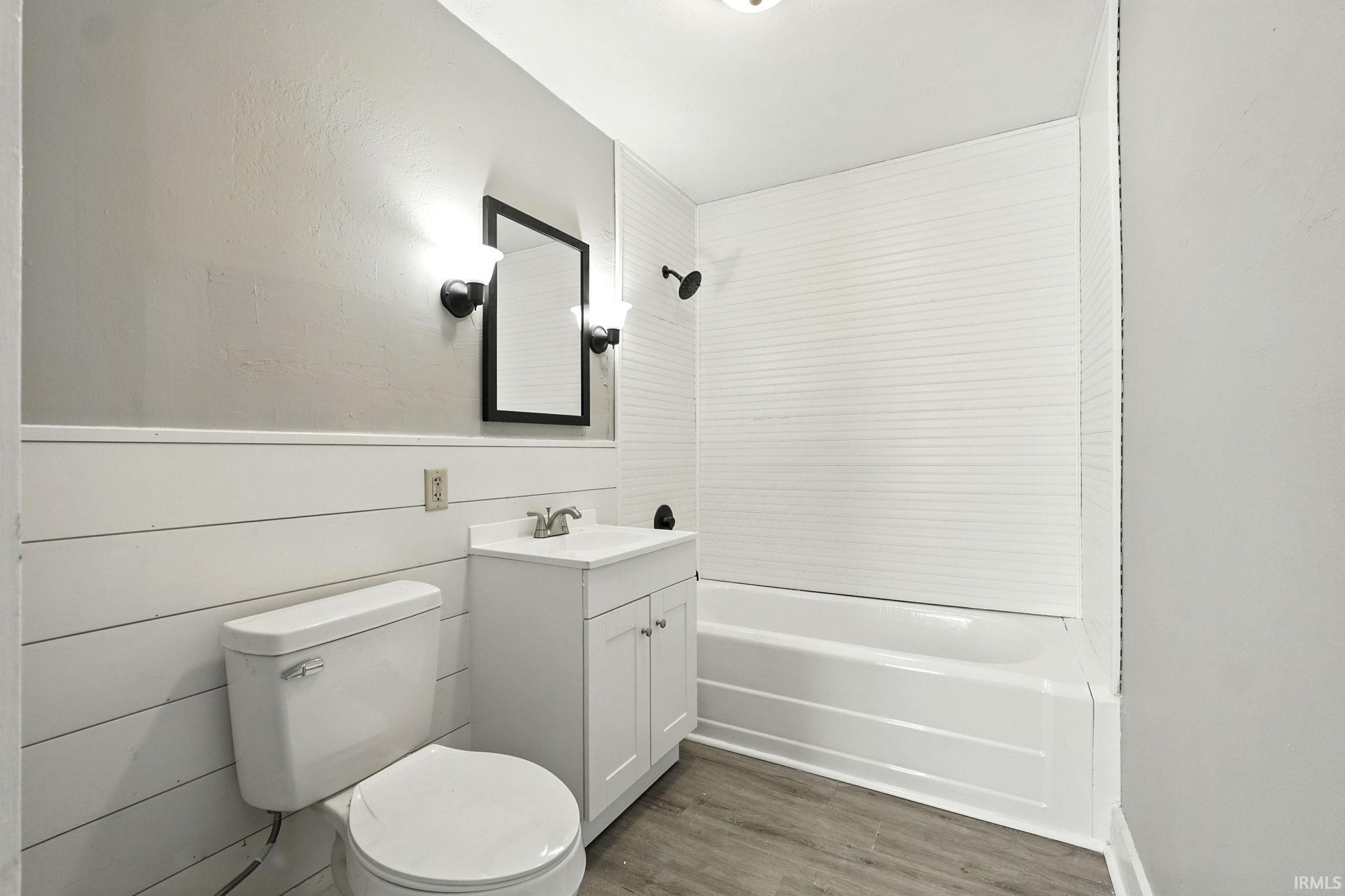 Photo 15 of 2109 Maumee Avenue