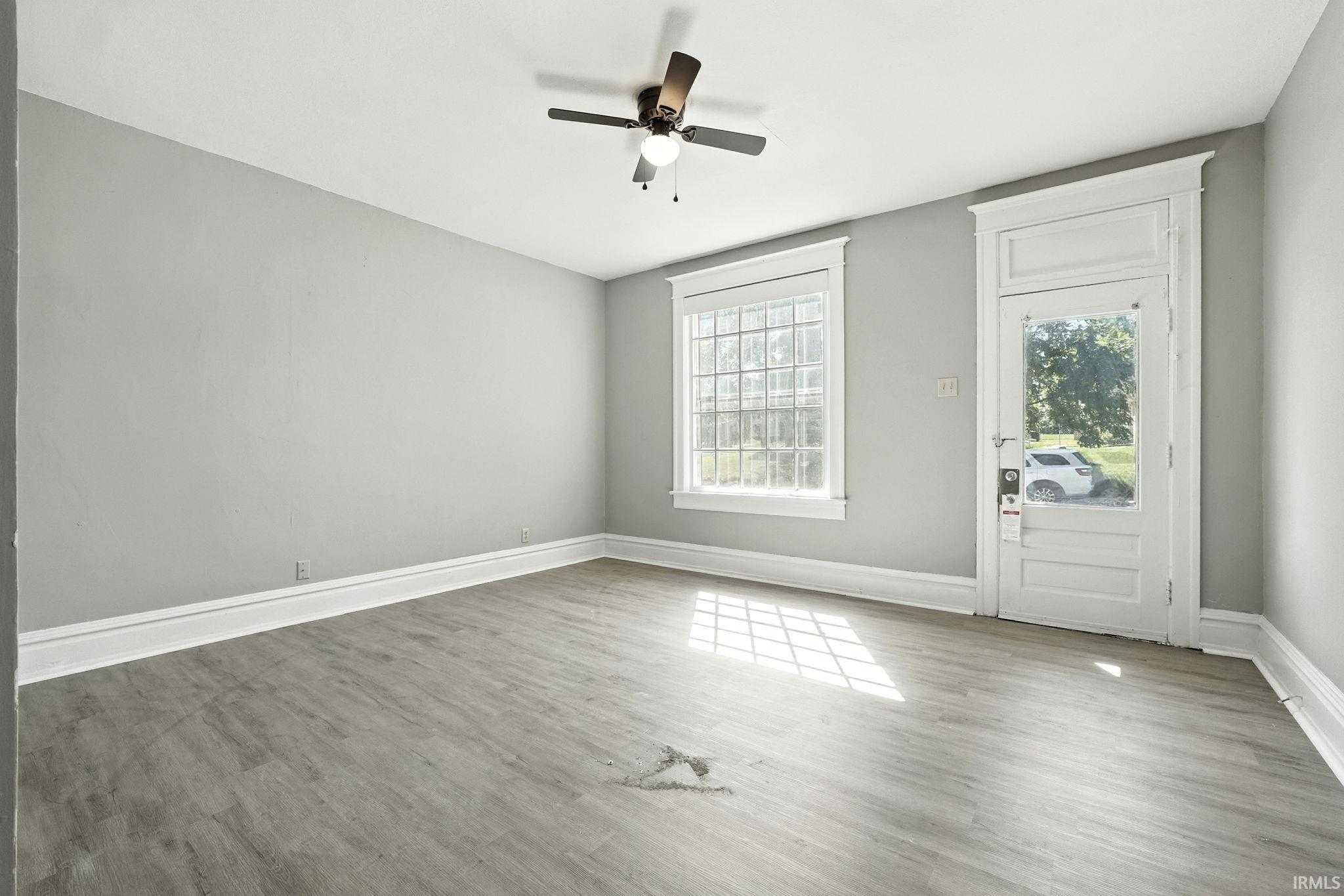 Photo 2 of 2109 Maumee Avenue