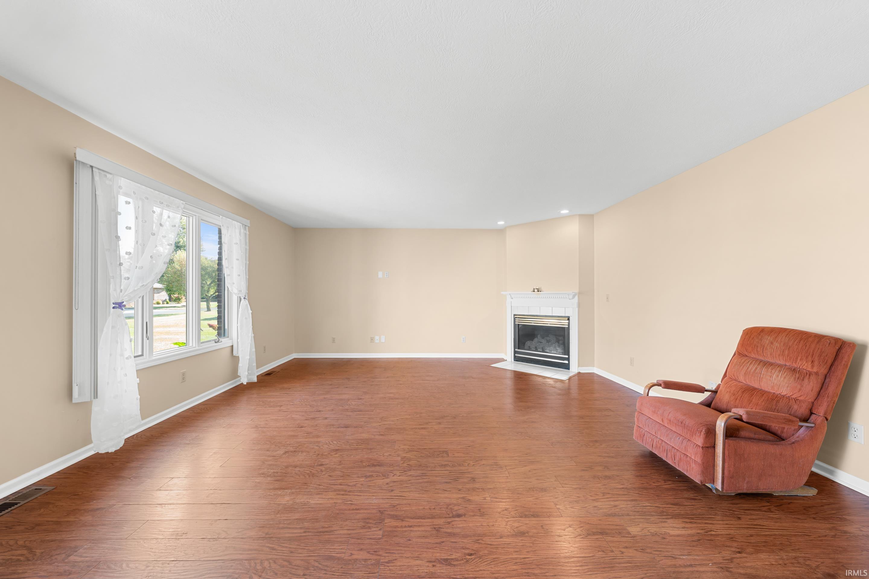 Homes for sale in Yorktown, IN | 1627 S Patriot Dr, Yorktown, IN 47396 | MLS# 202536478