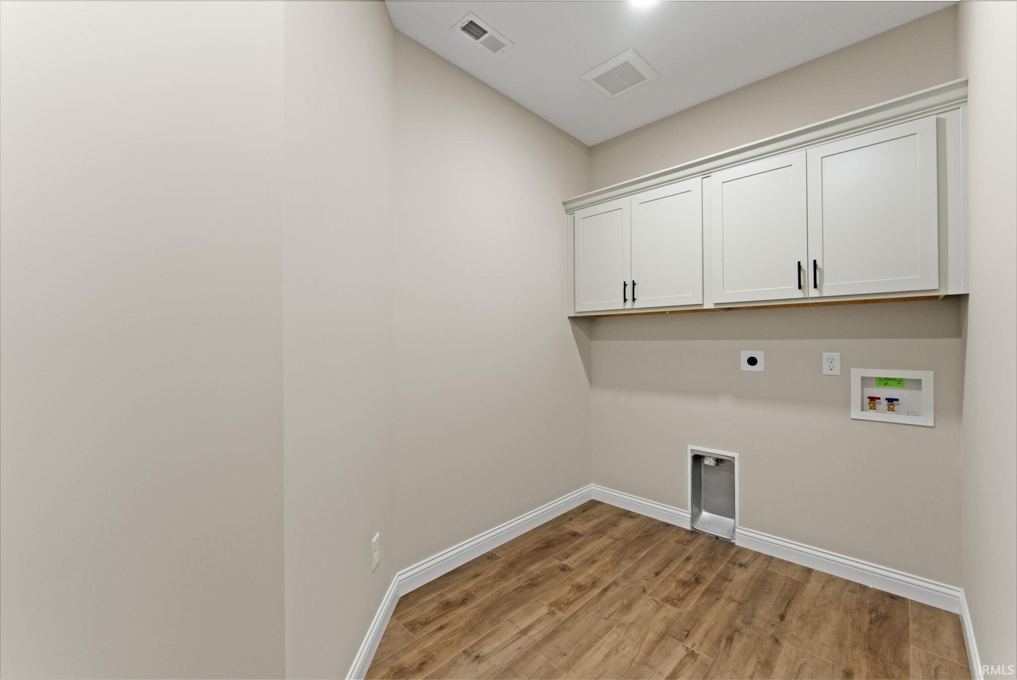 Photo 24 of 8267 Caverango Boulevard