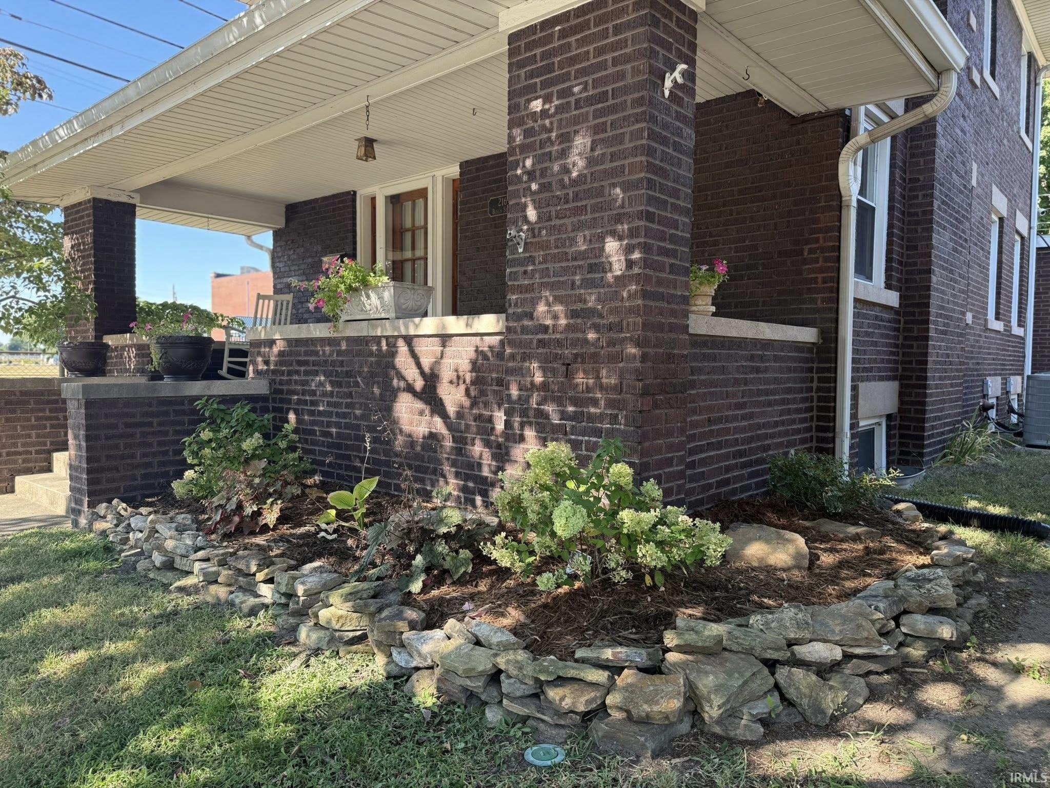 Homes for sale in Vincennes, IN | 216 Buntin St, Vincennes, IN 47591 | MLS# 202536593