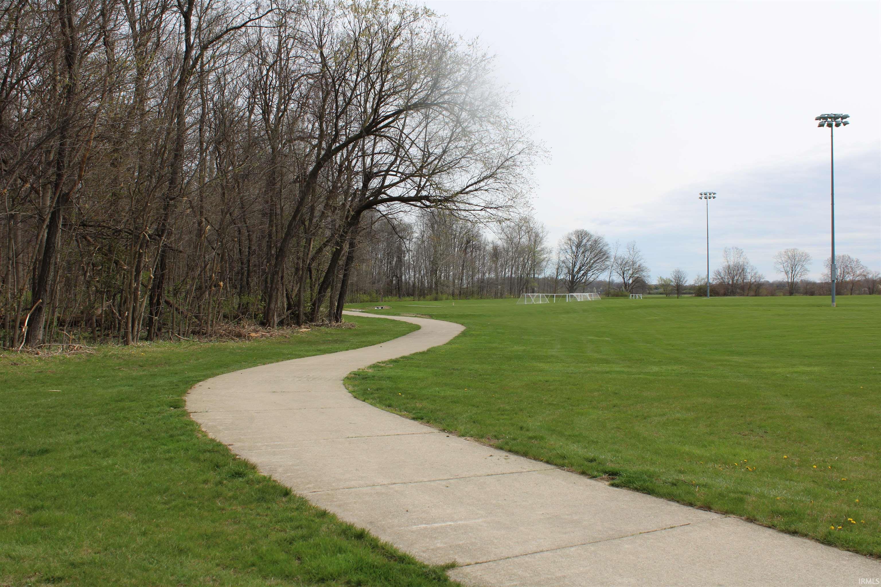 Photo 9 of 1395 Montura Cove