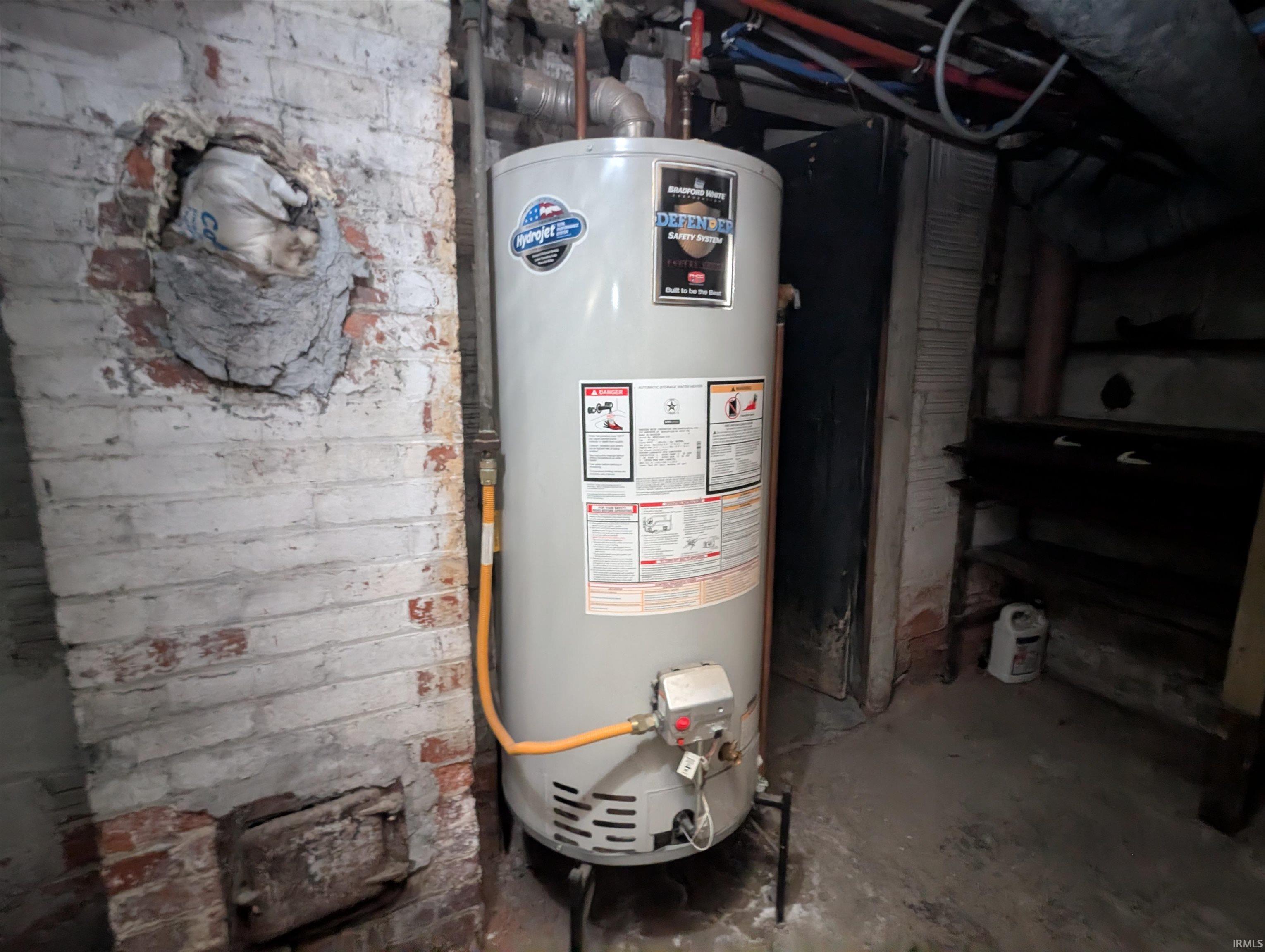 Utilities featuring gas water heater