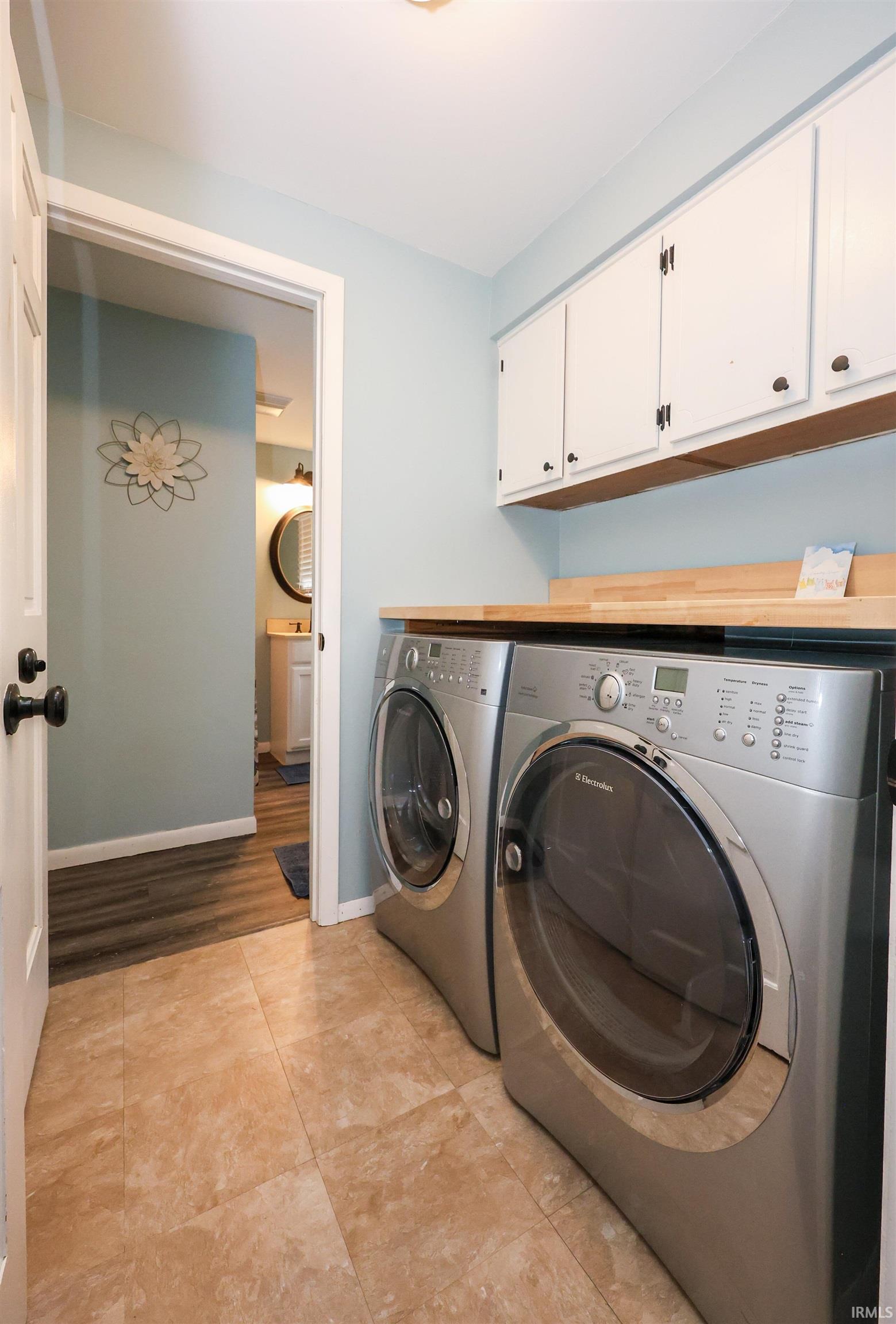 Photo 21 of 7007 Forestwood Drive