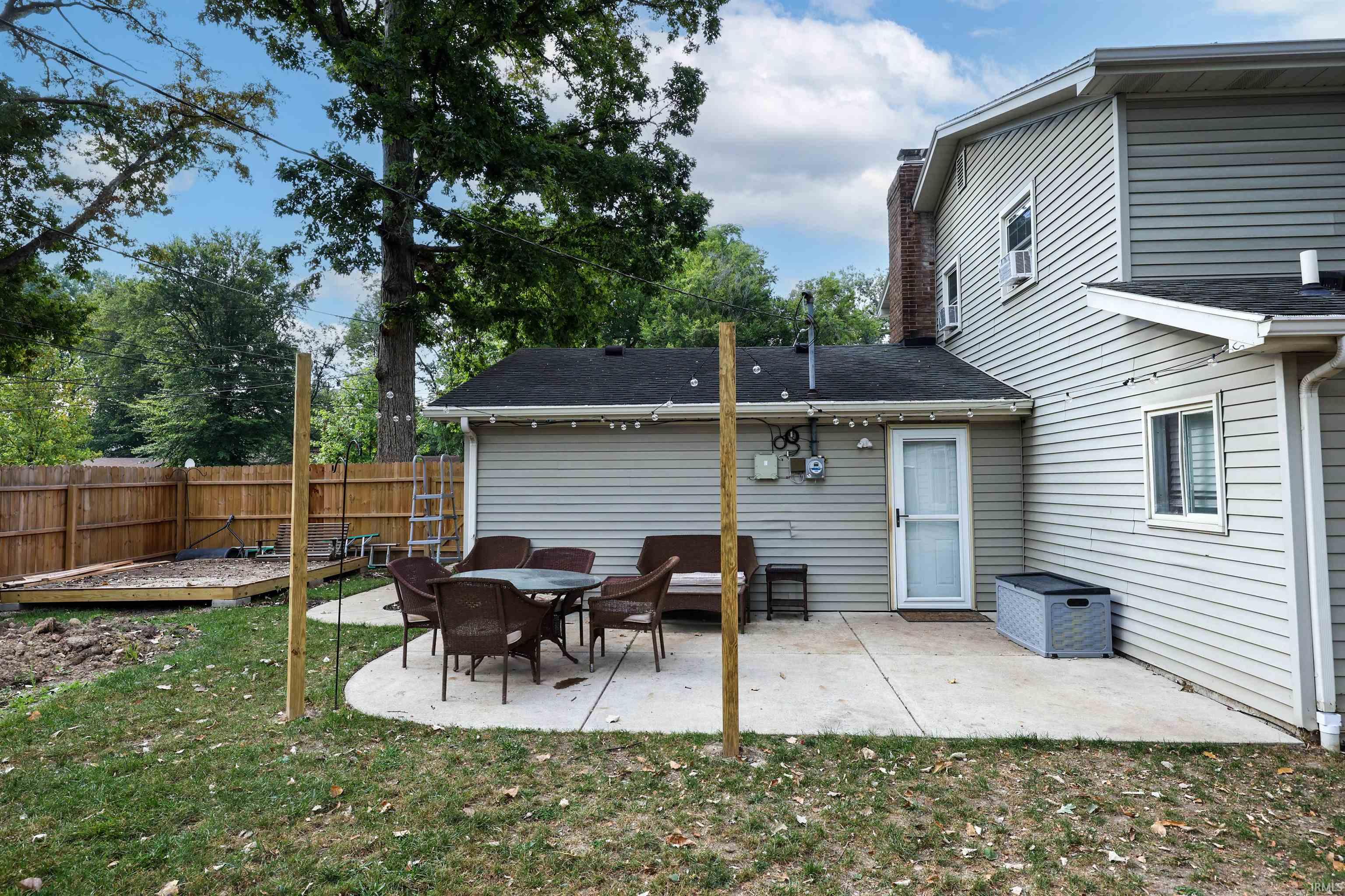 Photo 32 of 7007 Forestwood Drive