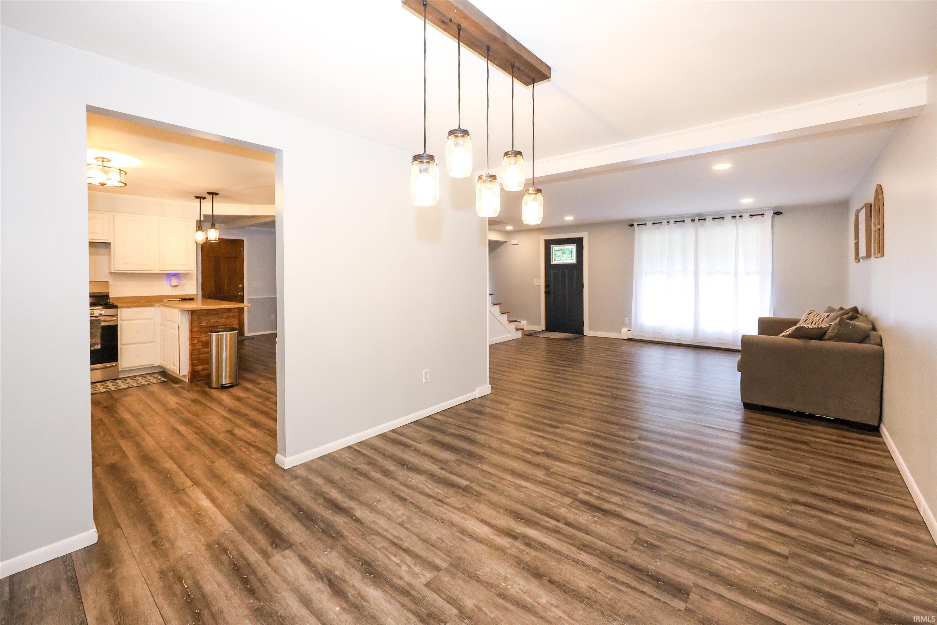 Photo 8 of 7007 Forestwood Drive